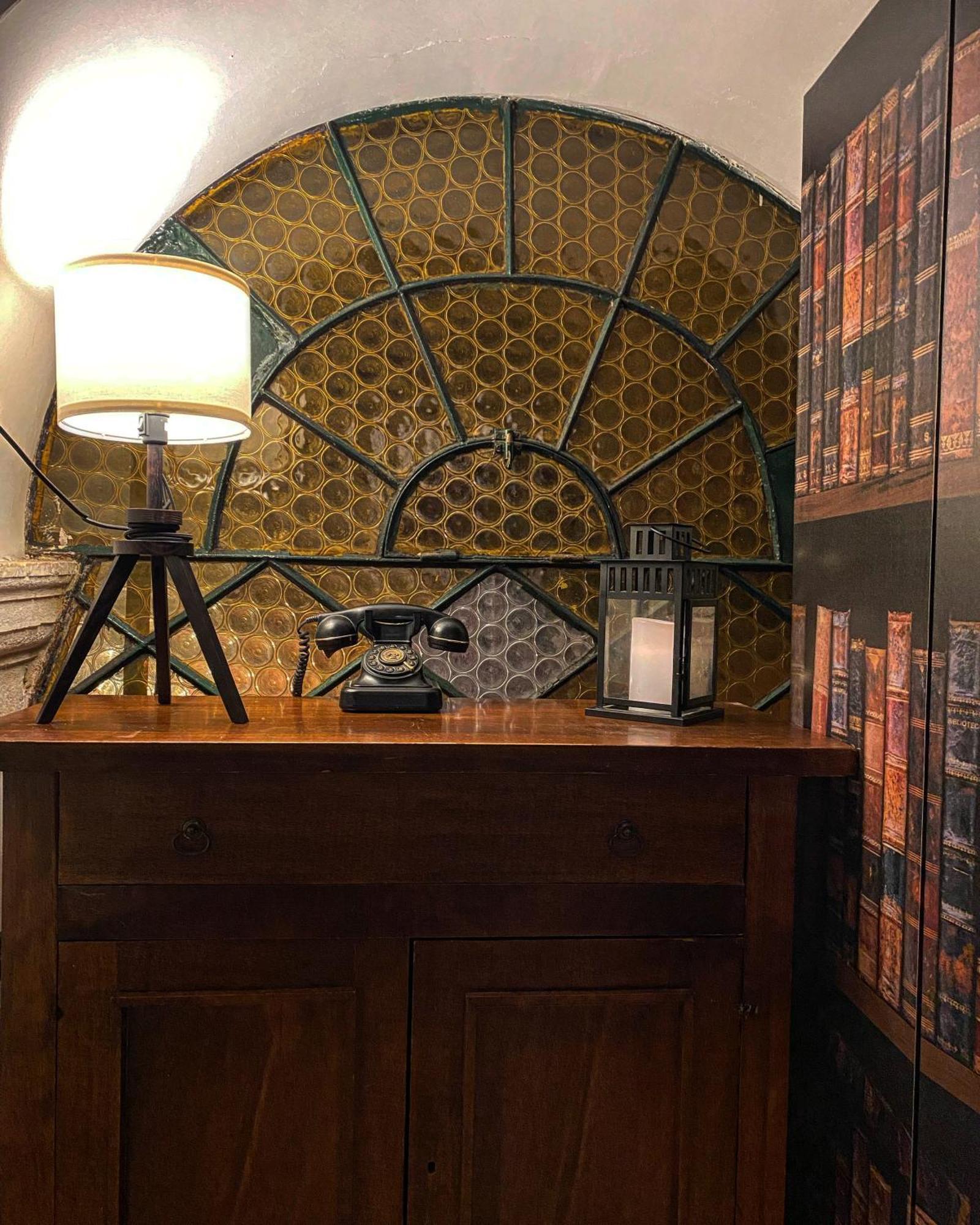The Old Town Apartment *