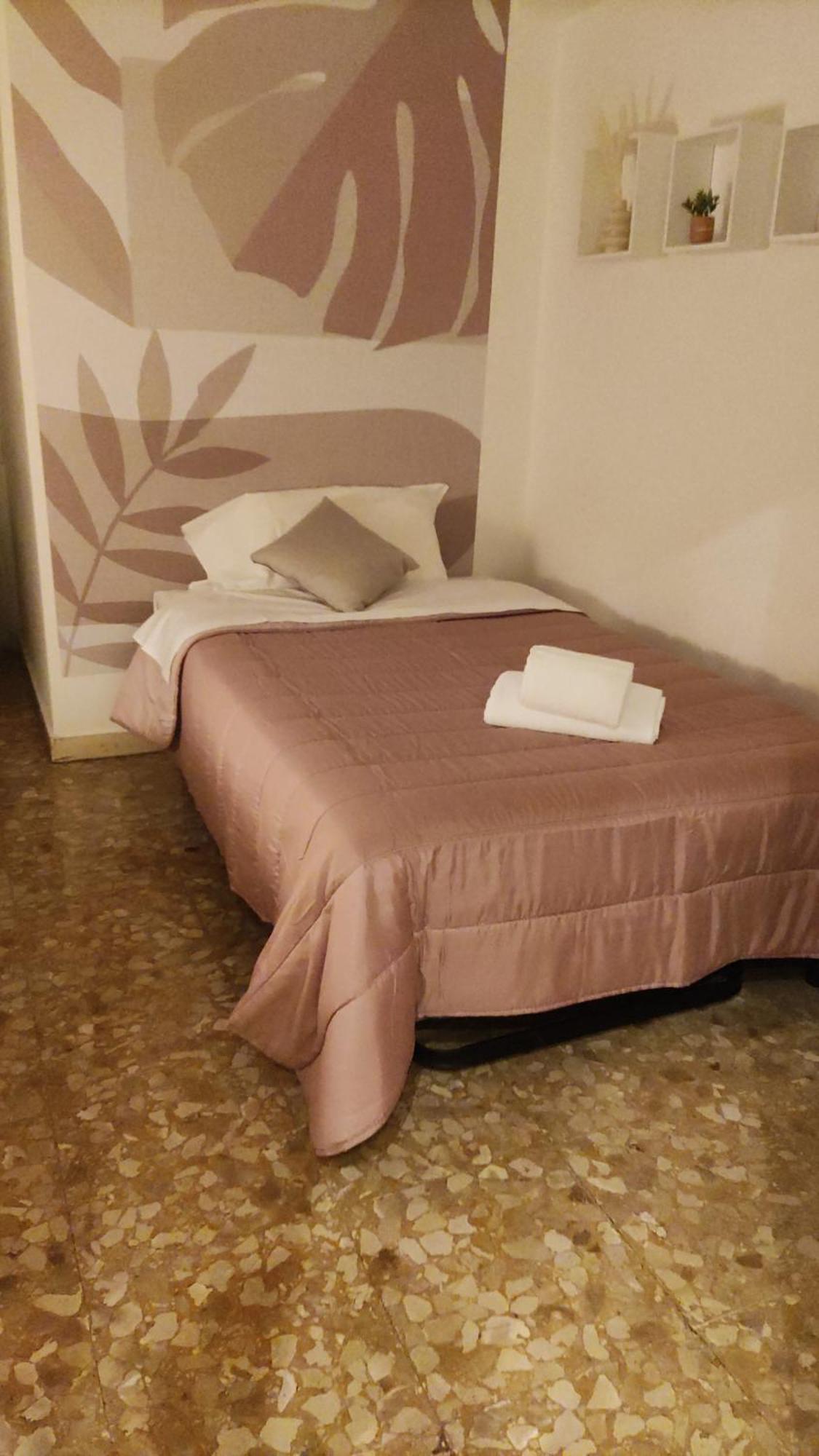 The Italian House In A Pochi Passi Dalla Metro A Appartement