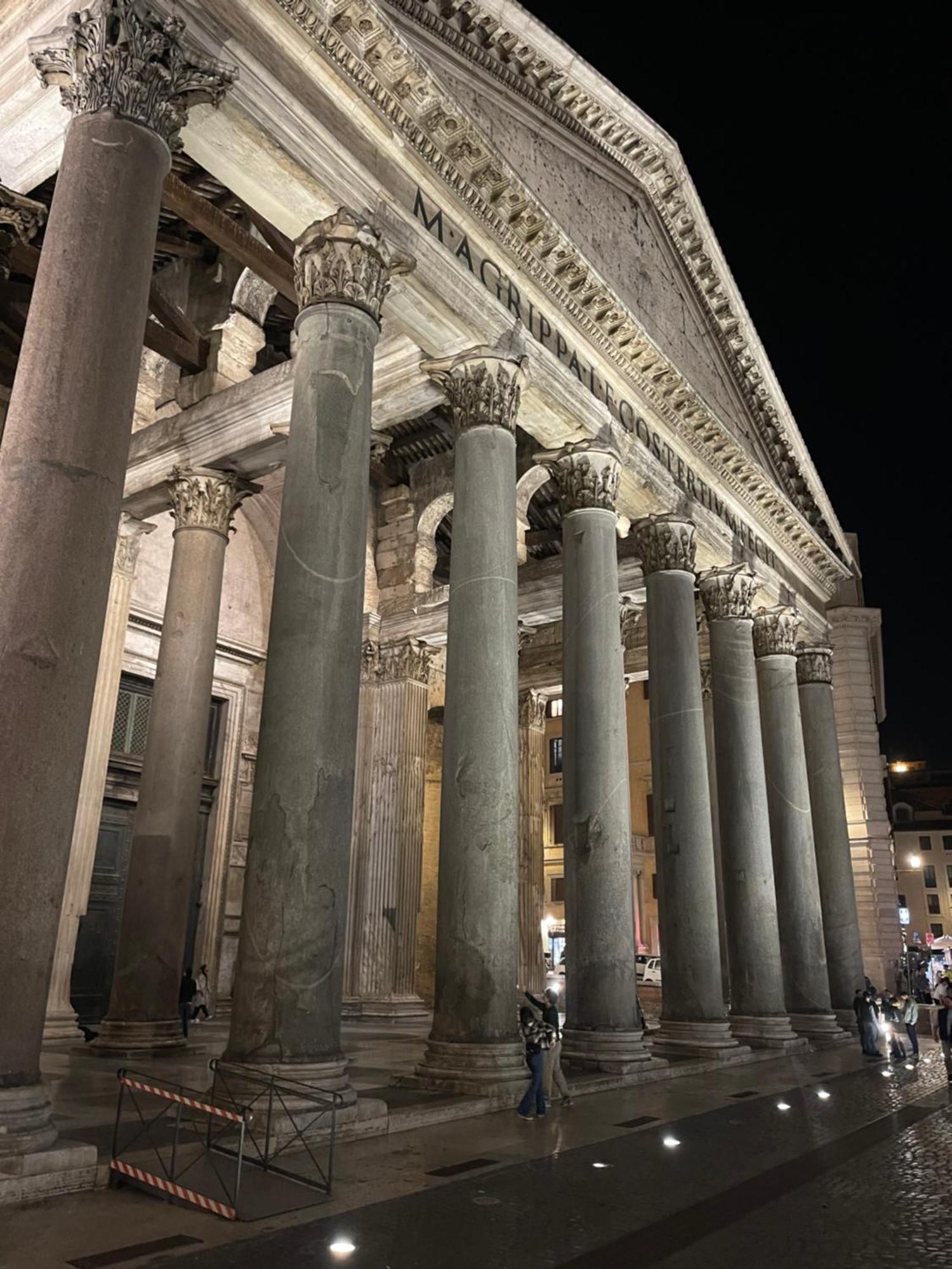 Trevi Fountain * Rome