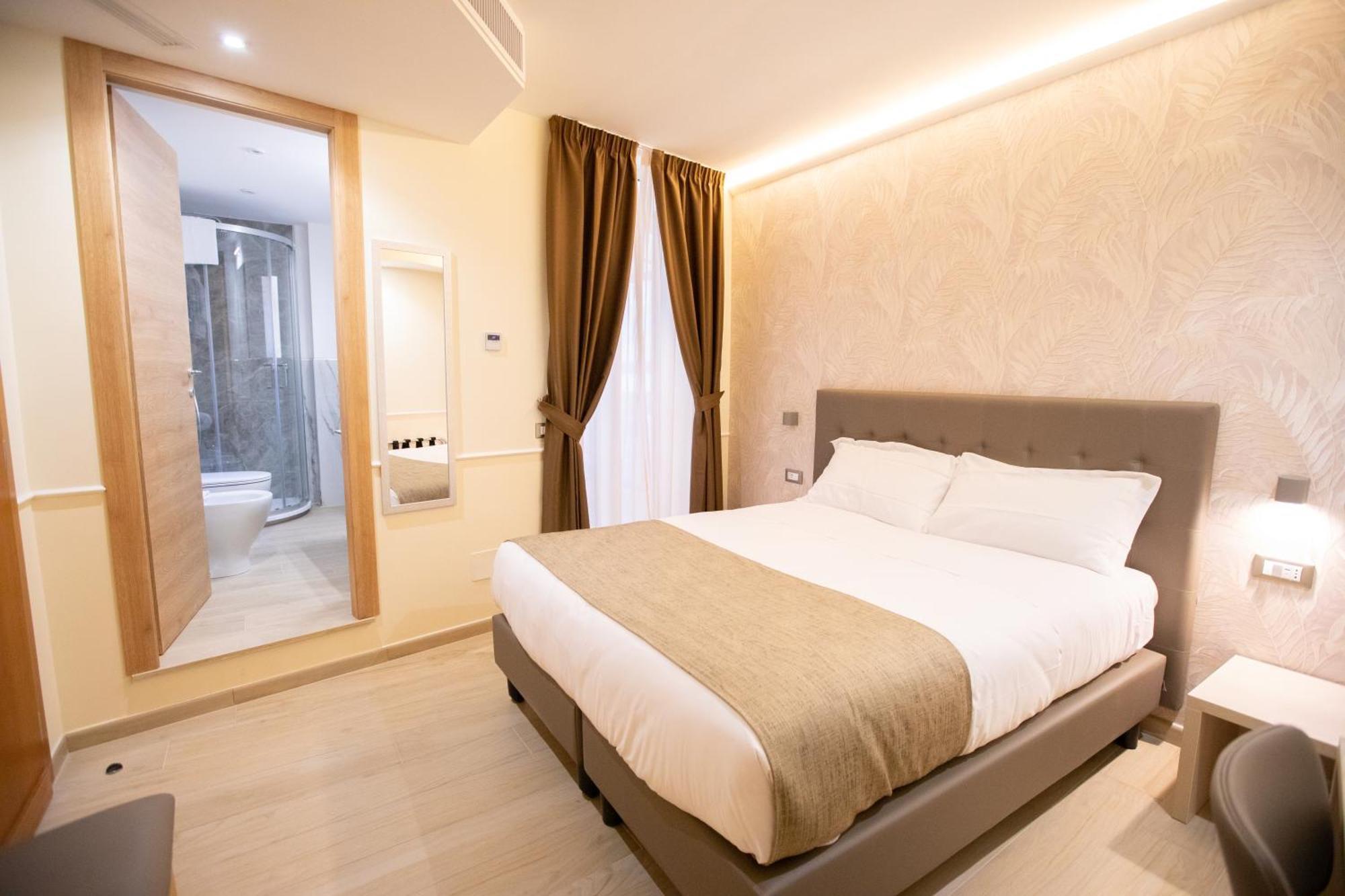 Maximus Hotel