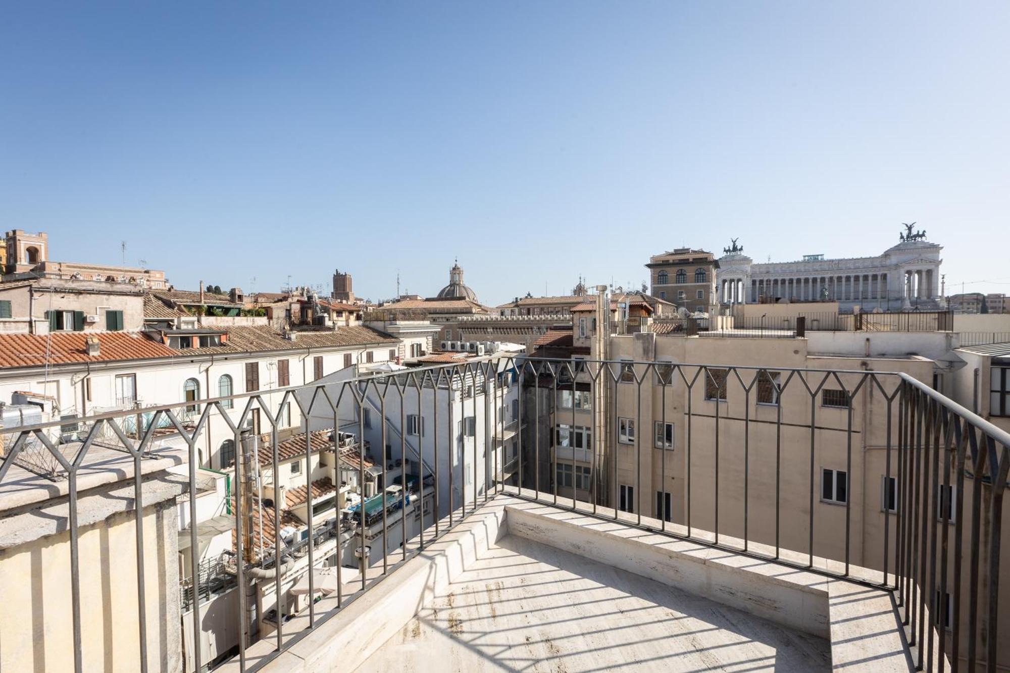 Amazing 3 Levels Penthouse Piazza Venezia Apartamento *