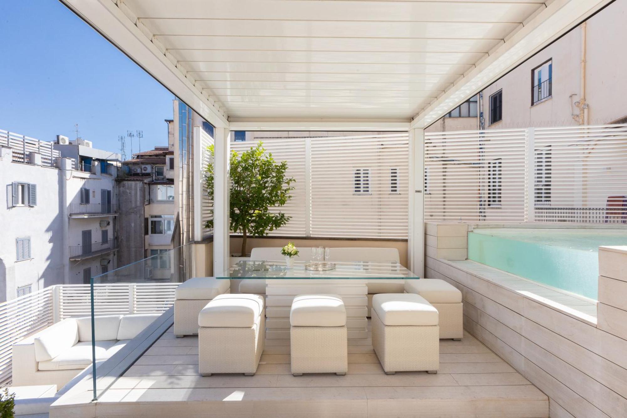 Apartment Amazing 3 Levels Penthouse Piazza Venezia Rome