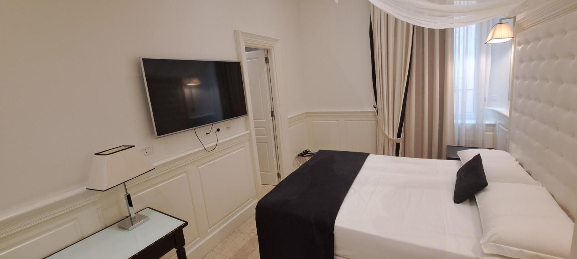 Hotel Dei Quiriti 3*