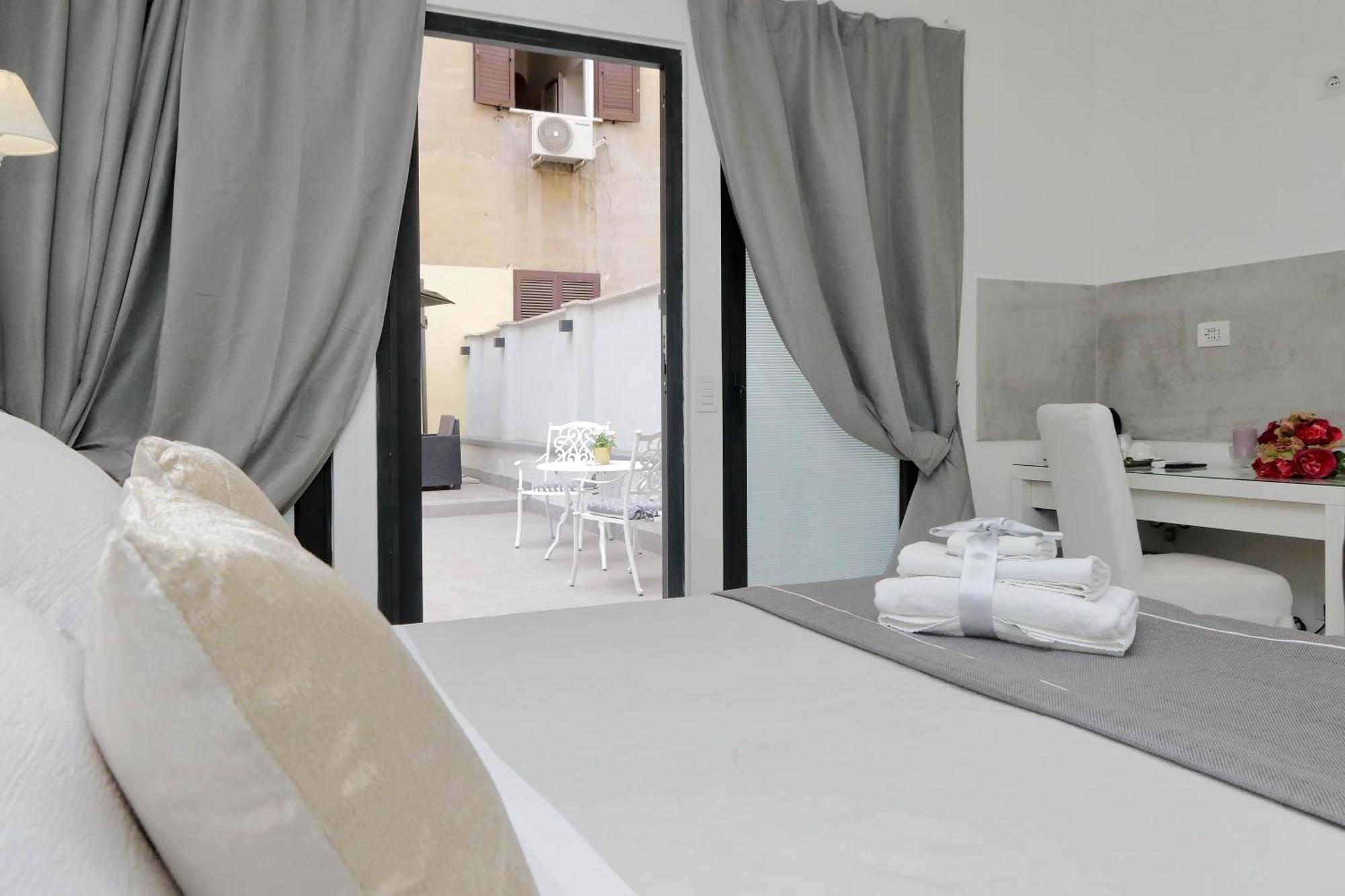 Affittacamere Roman Holiday Suites *
