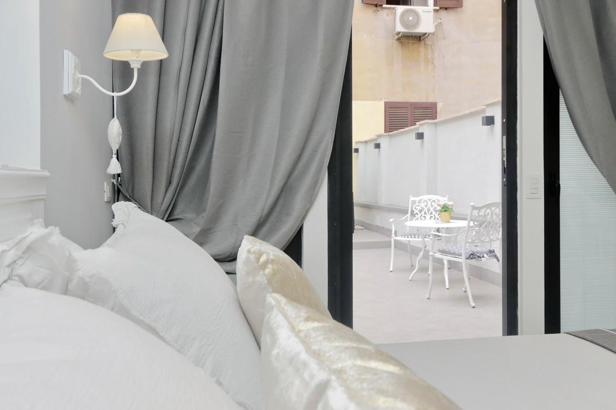Affittacamere Roman Holiday Suites *