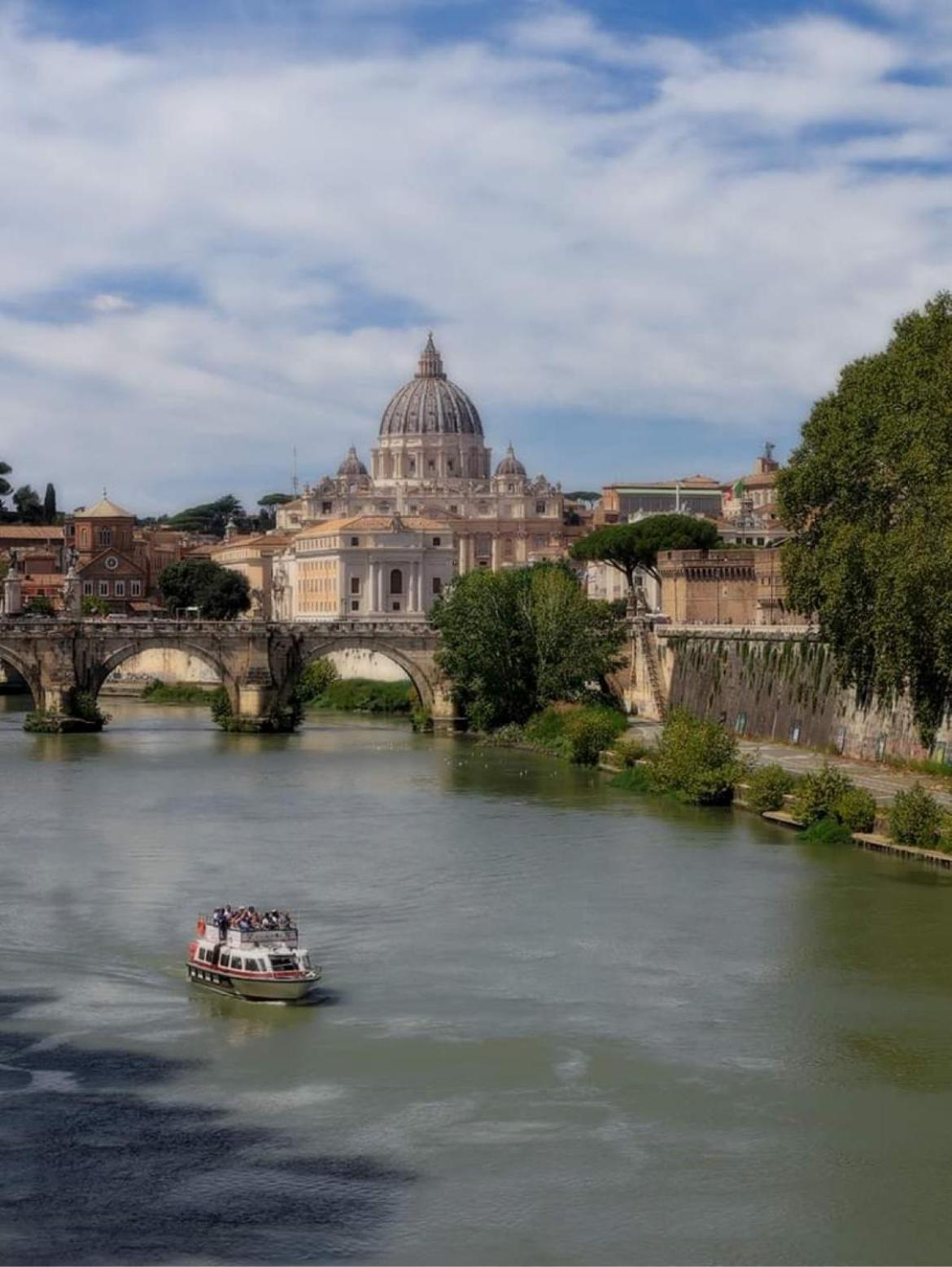 Vatican Inside House Appartement *