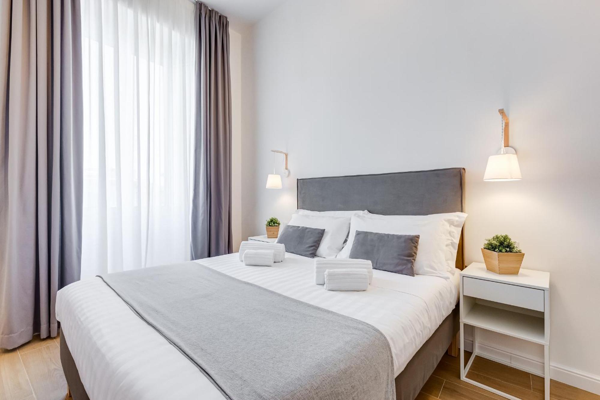 Colonna Luxury Apartment *
