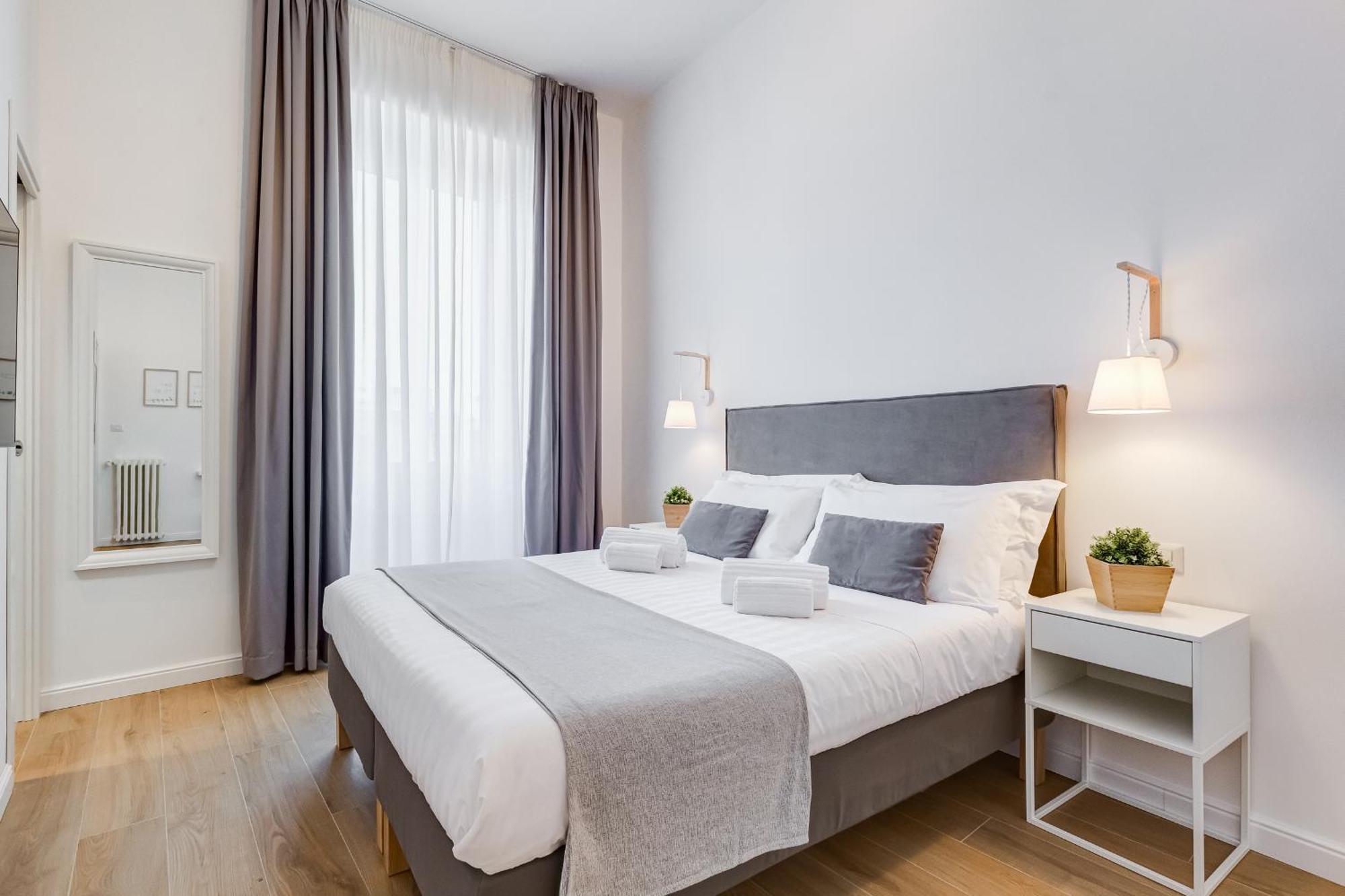 Colonna Luxury Apartment *
