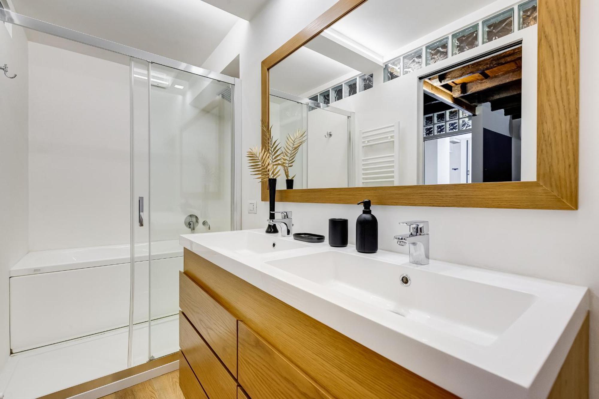 Apartamento Bdc - The Secret Garden In Trevi Roma