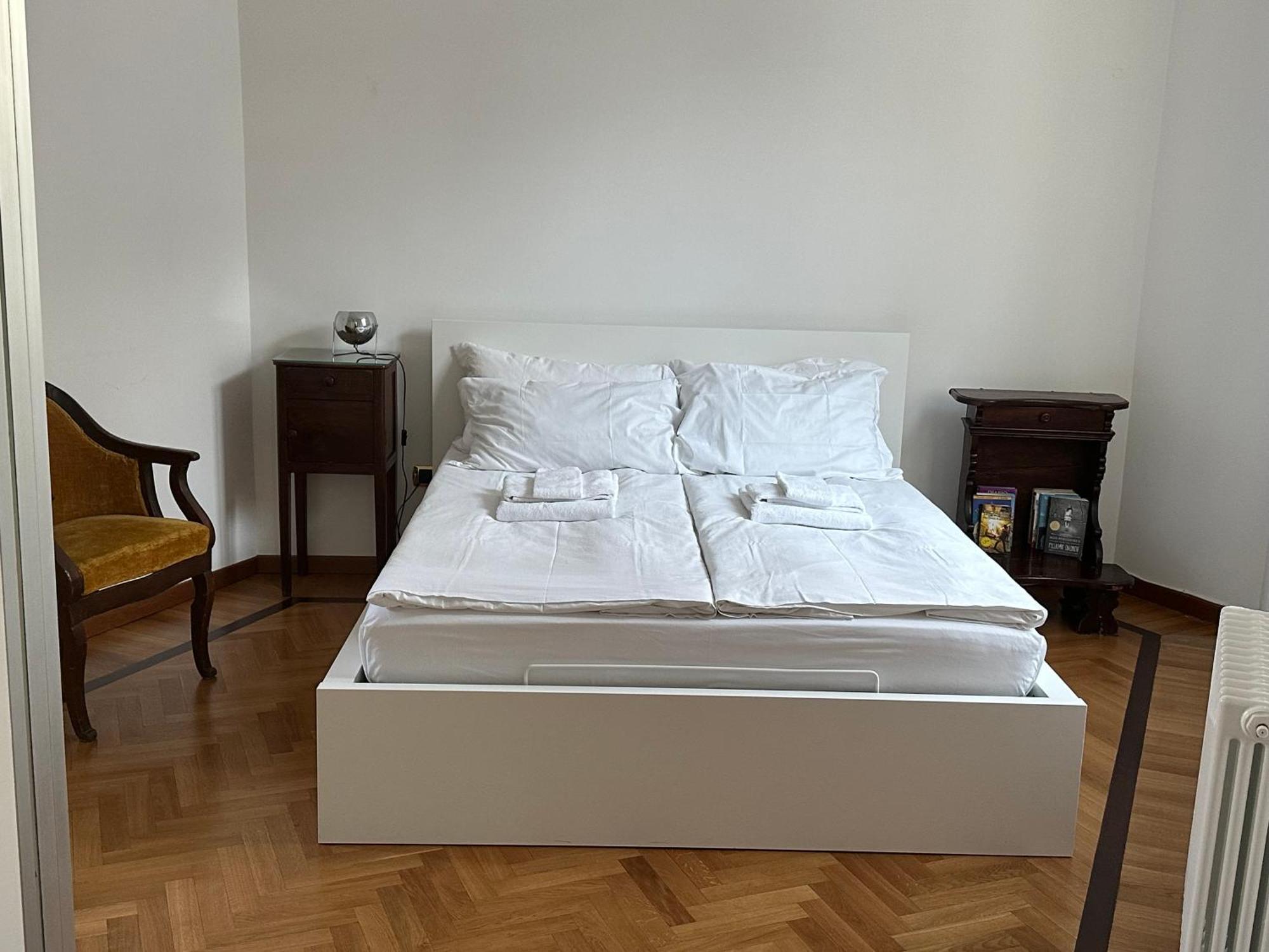 Crispi 2enty At Spanish Steps Apartment