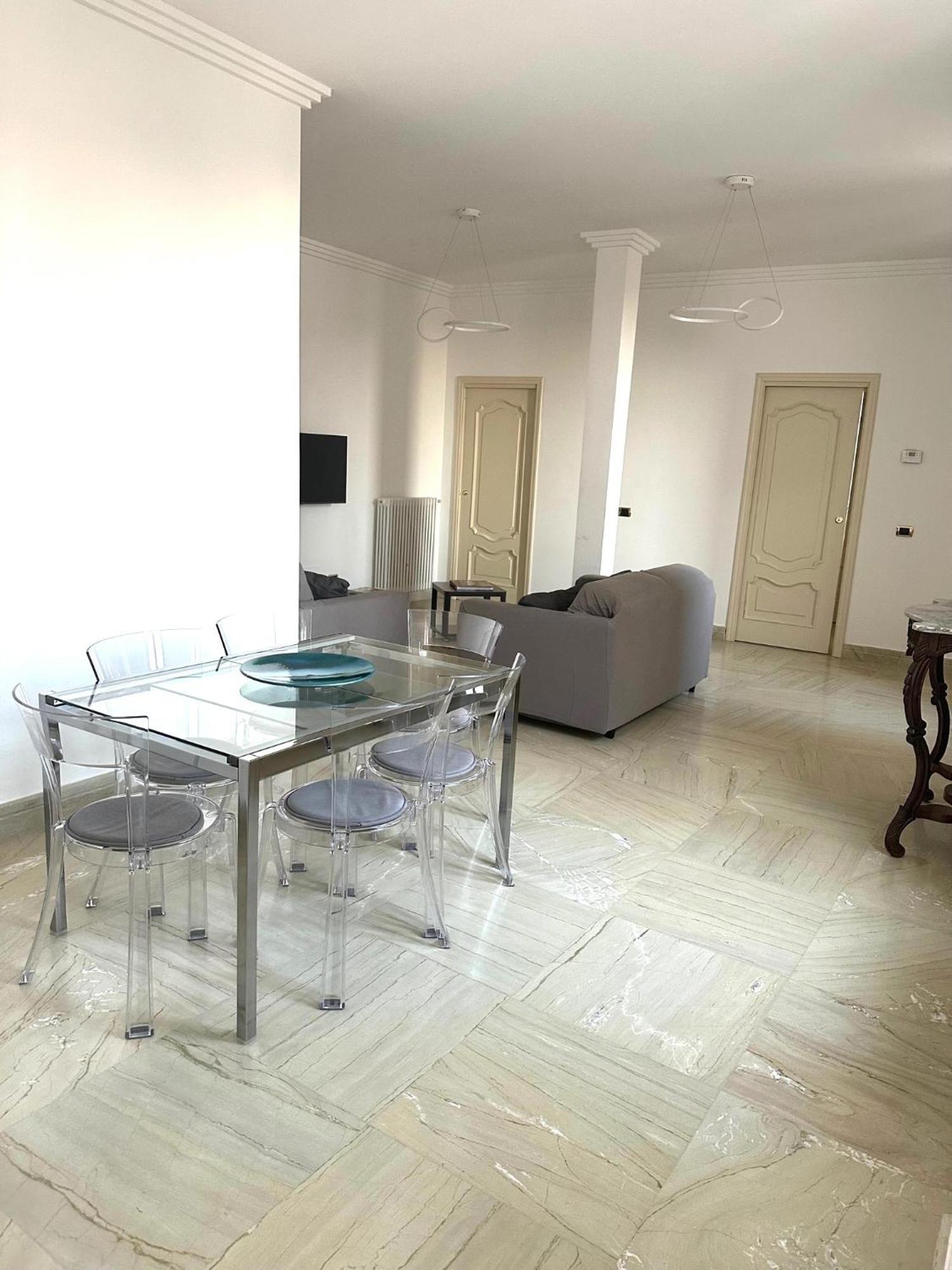 Crispi 2enty At Spanish Steps Apartment *