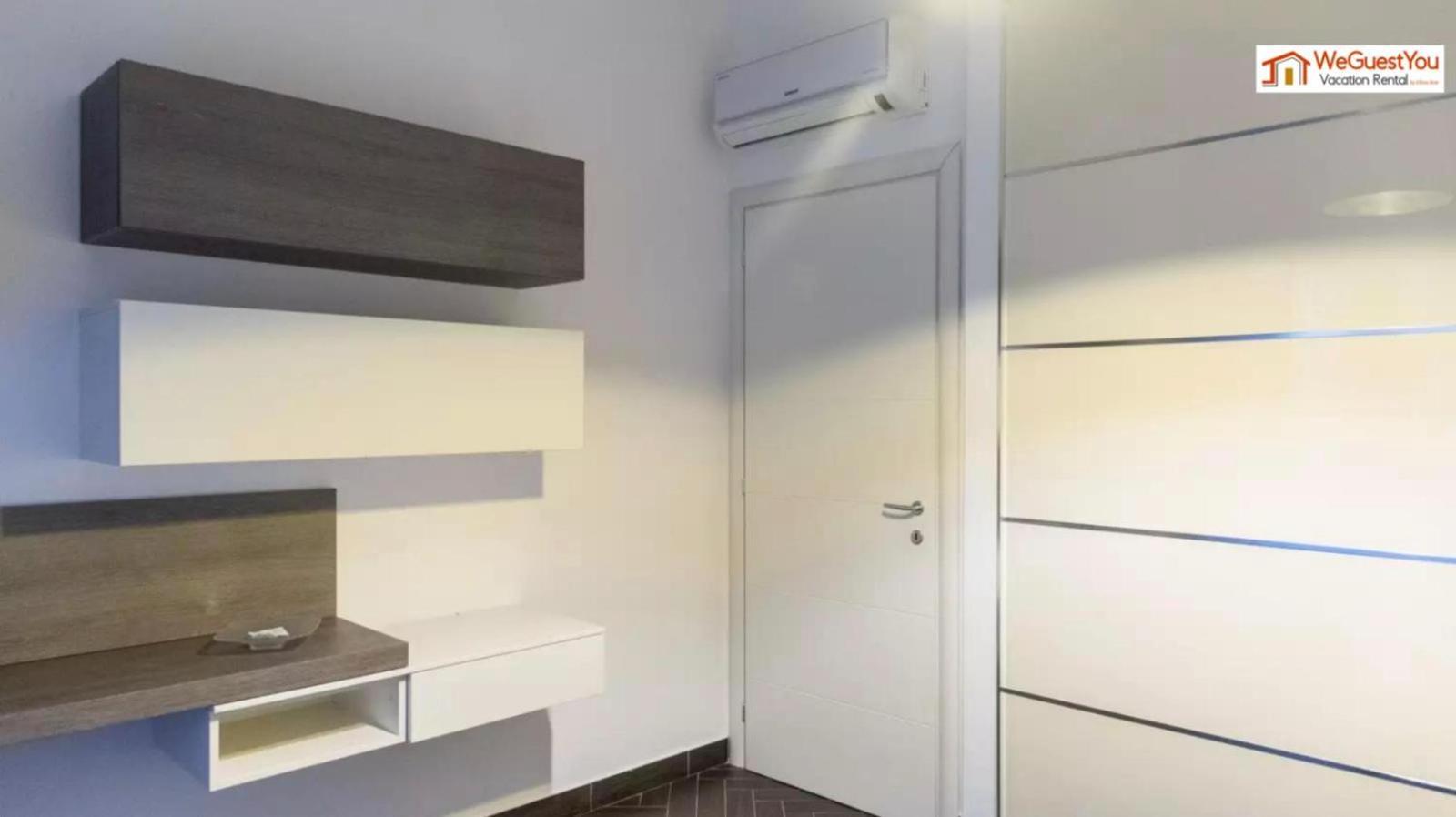 Erika S. Peter Walking Distance Apartment *