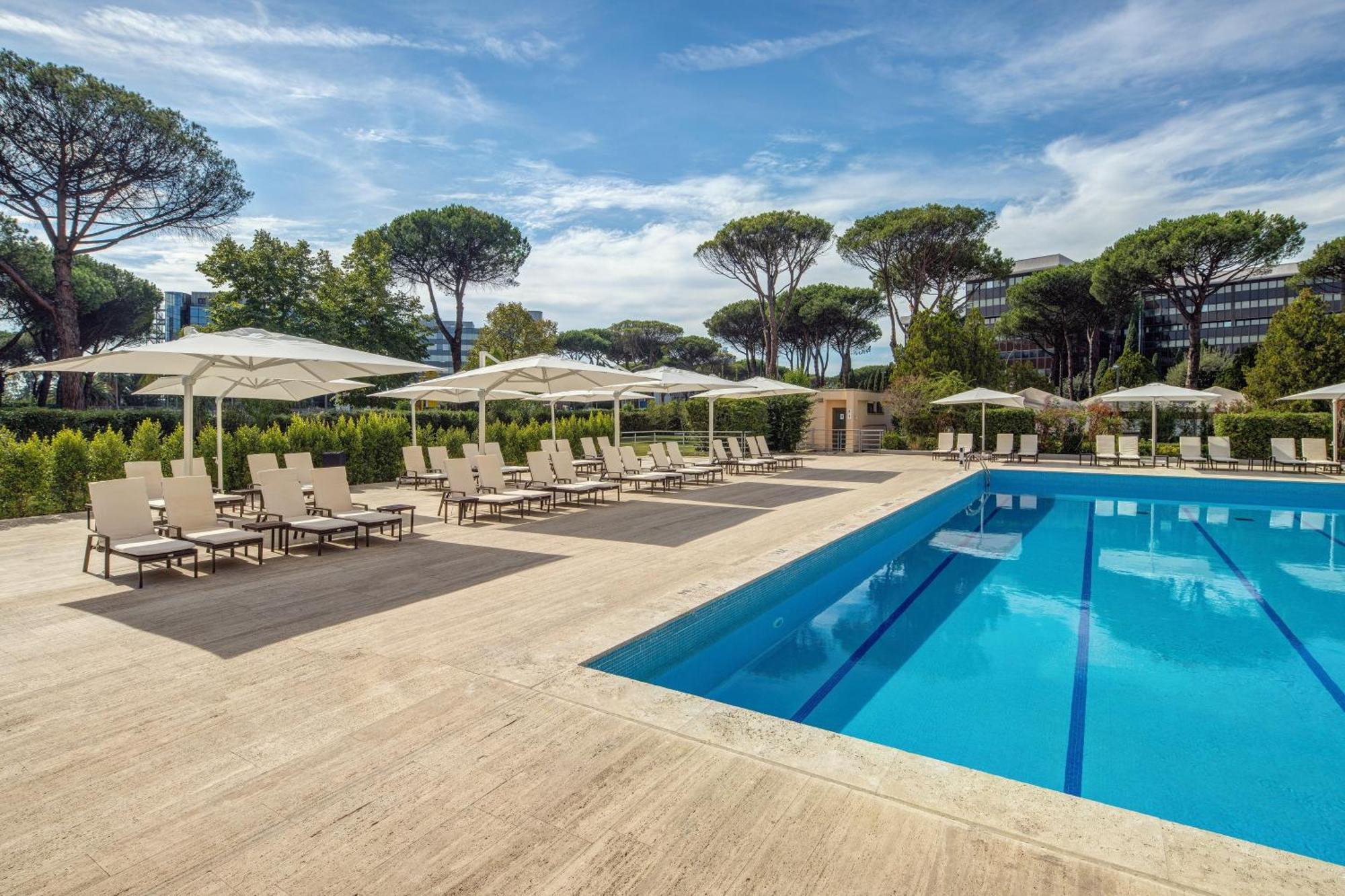Holiday - Eur Parco Dei Medici By Ihg Hotel 4*