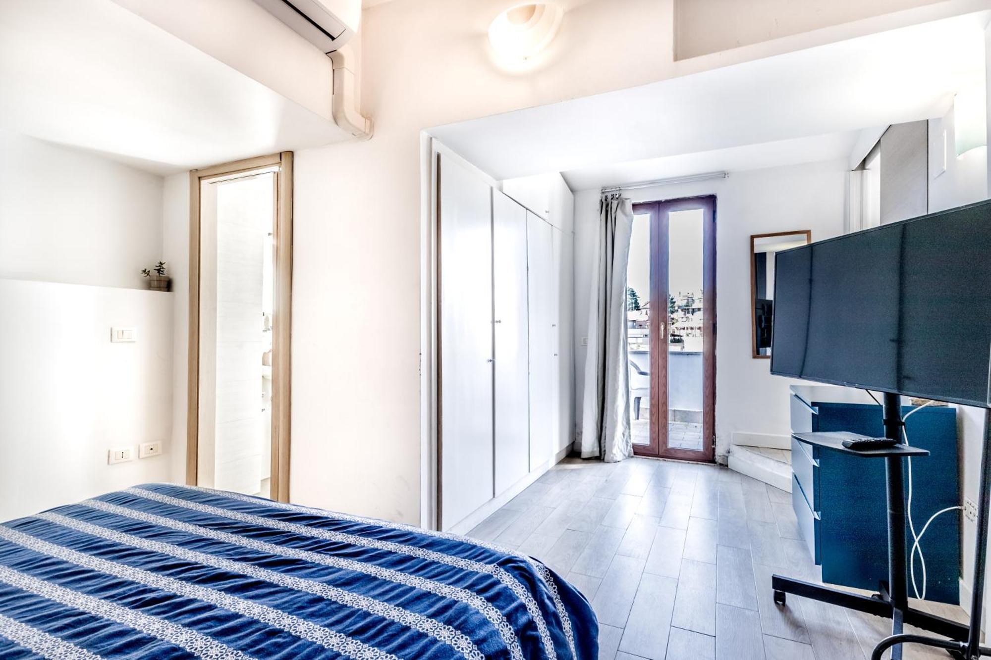 Attico Trilocale In Zona Farnesina Apartment Rome