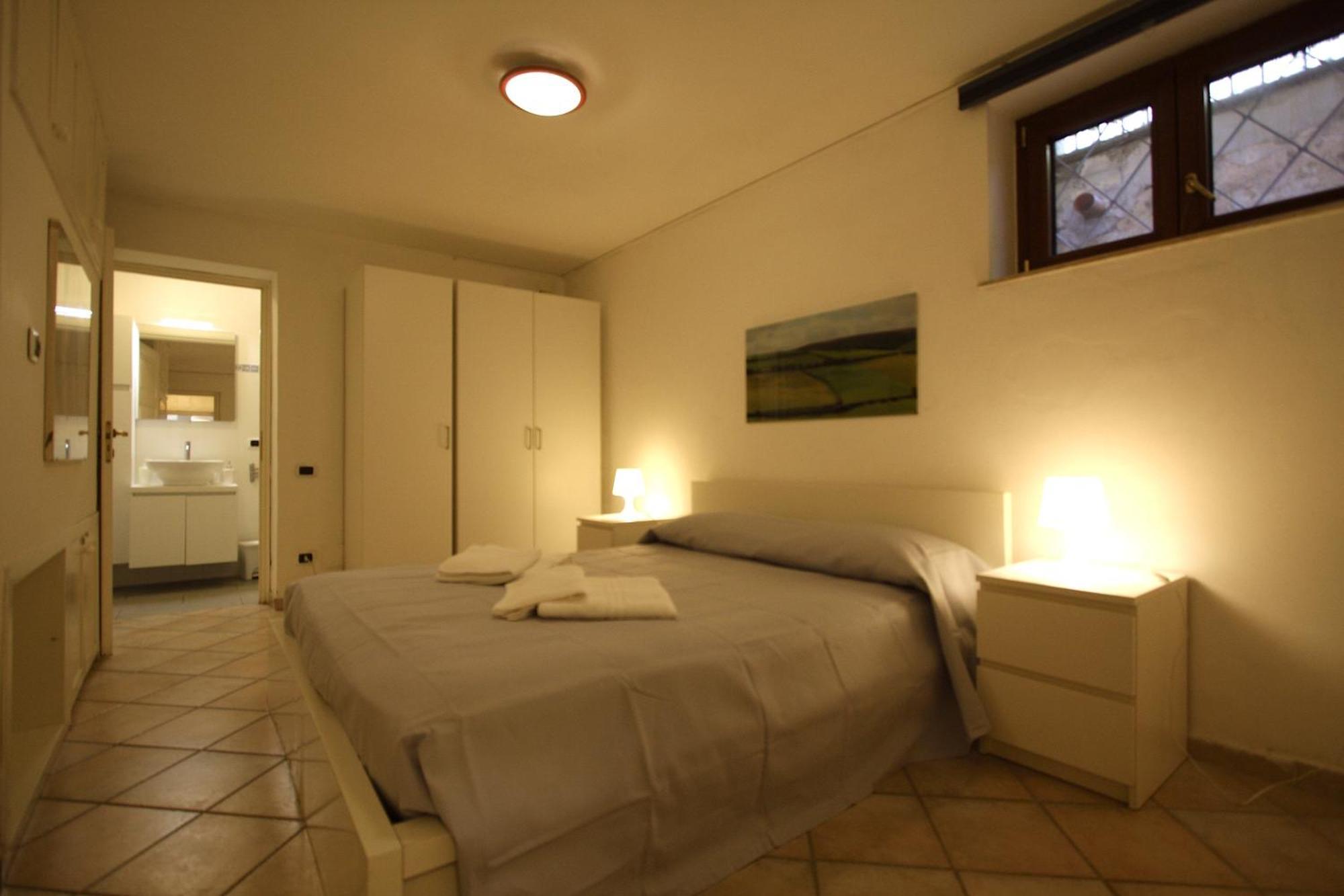 Appia Antica 2br With Swimming Pool Apartment *