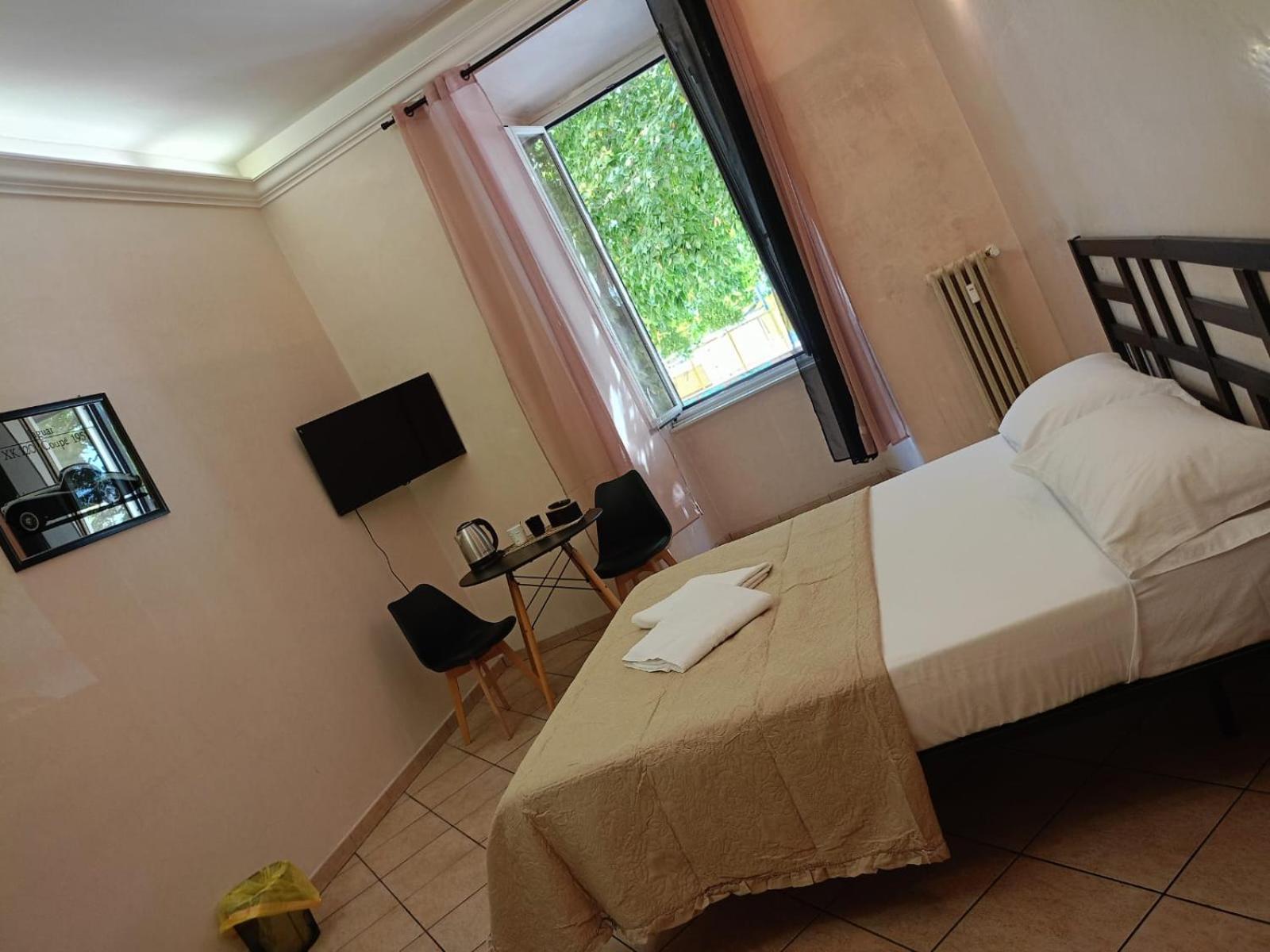 Ragusa Bis Bed & Breakfast Rome
