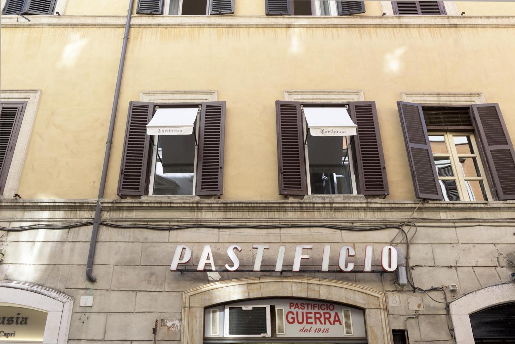 Carthusia Apartment
