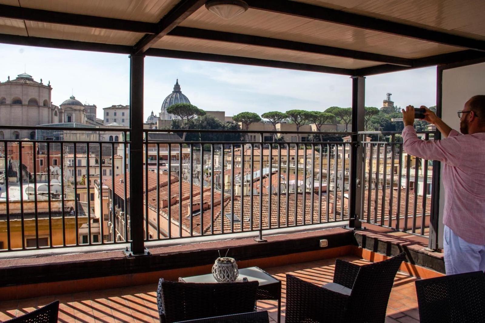 Your Vatican Terrace Homestay