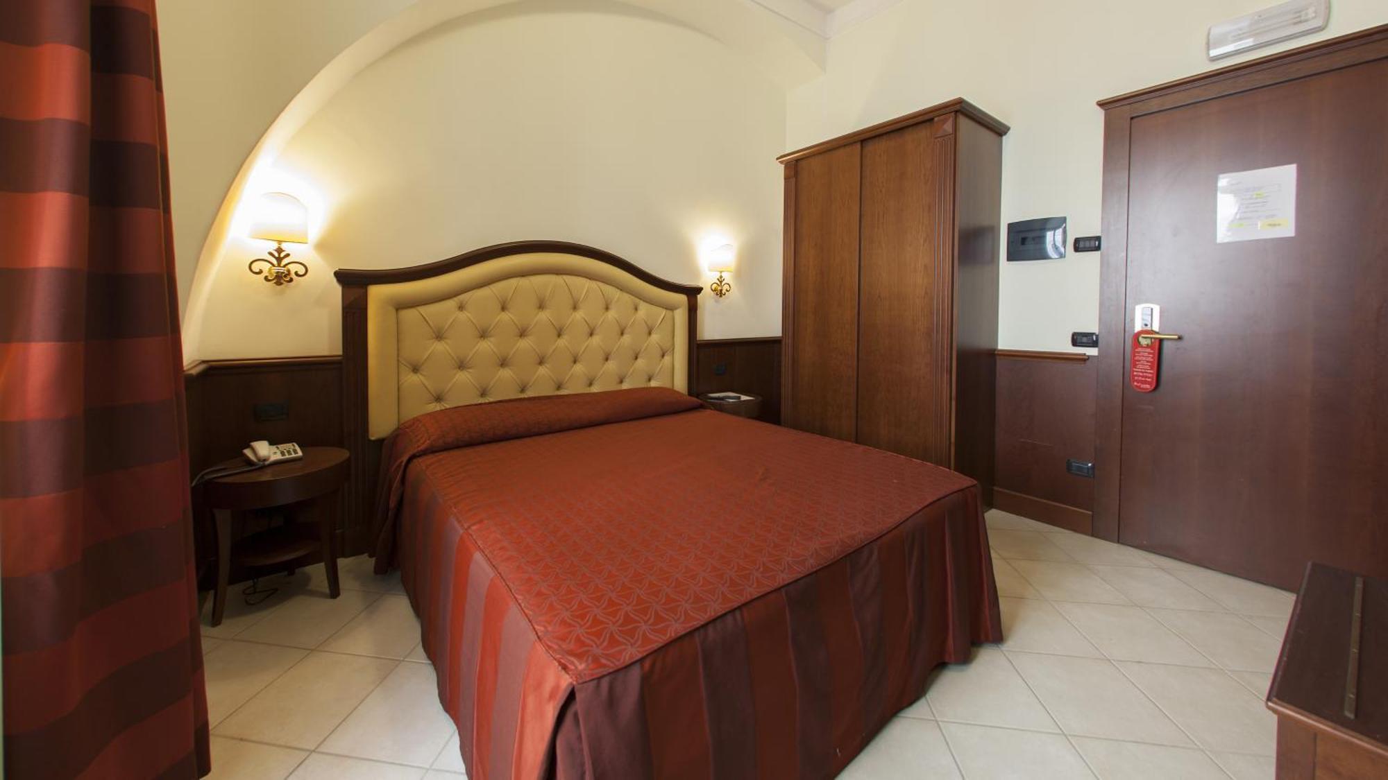Bed & Breakfast Domus Augusta 3*