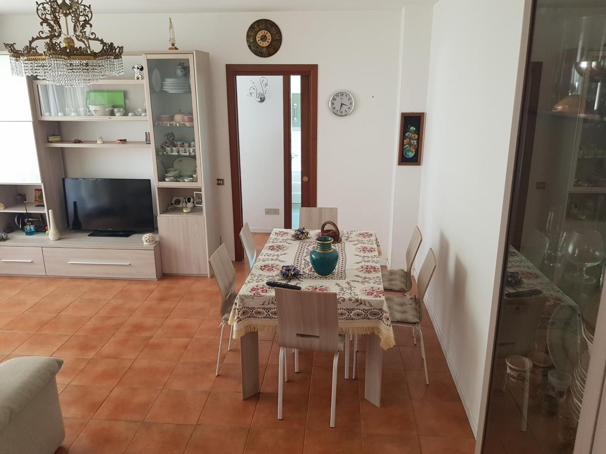 Appartement Eur Charme Apt&garden