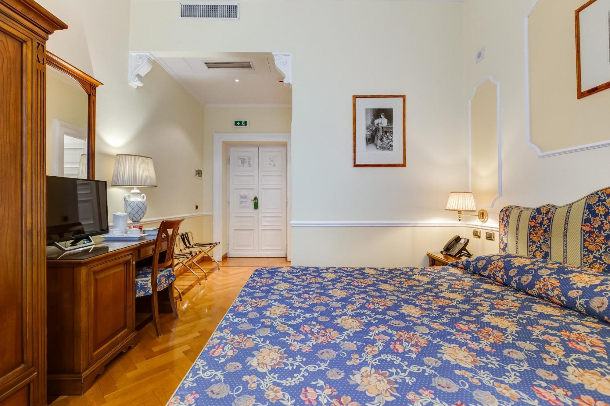 Hotel Cellini Hotel