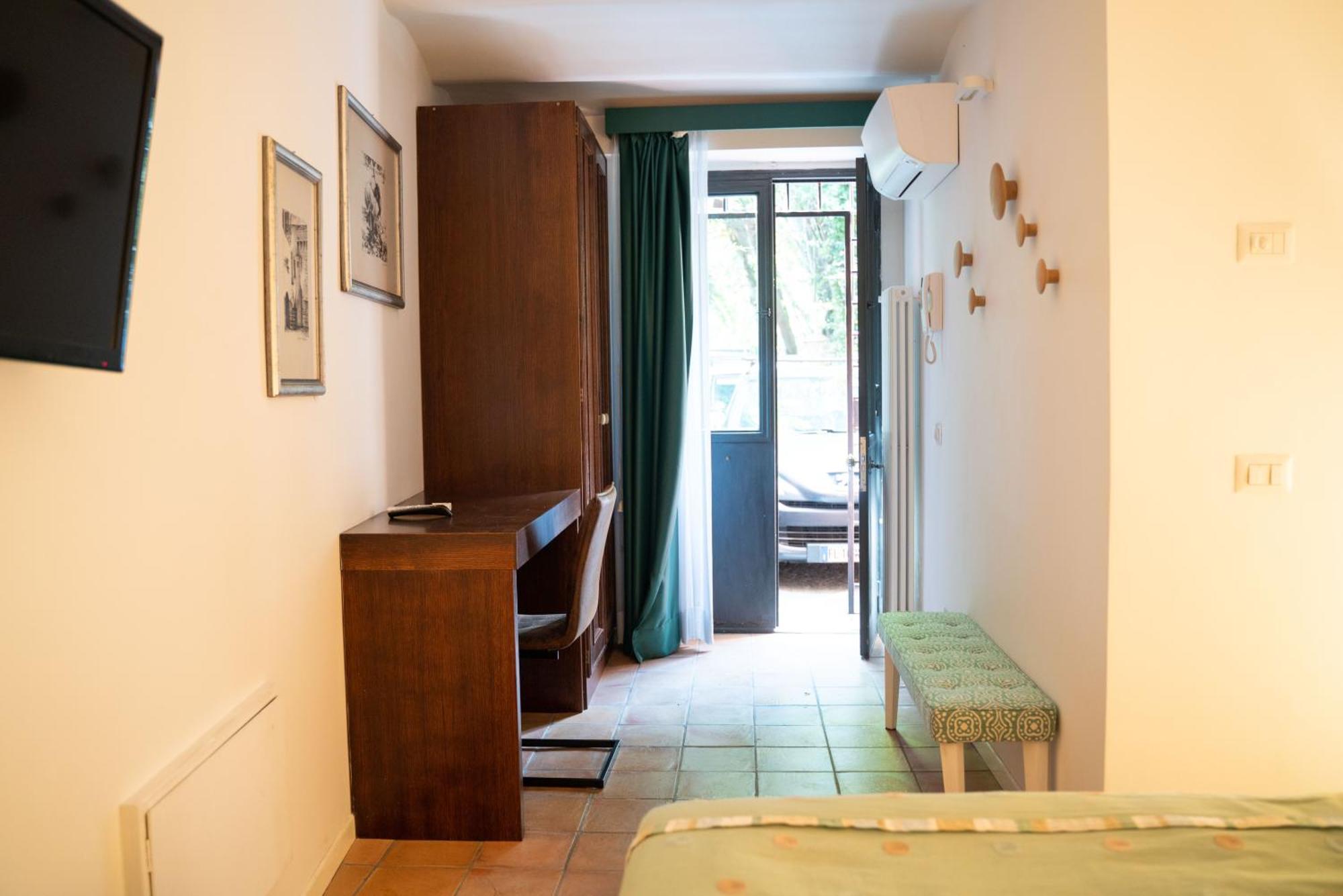 Villa Terme Di Caracalla With Private Swimming Pool