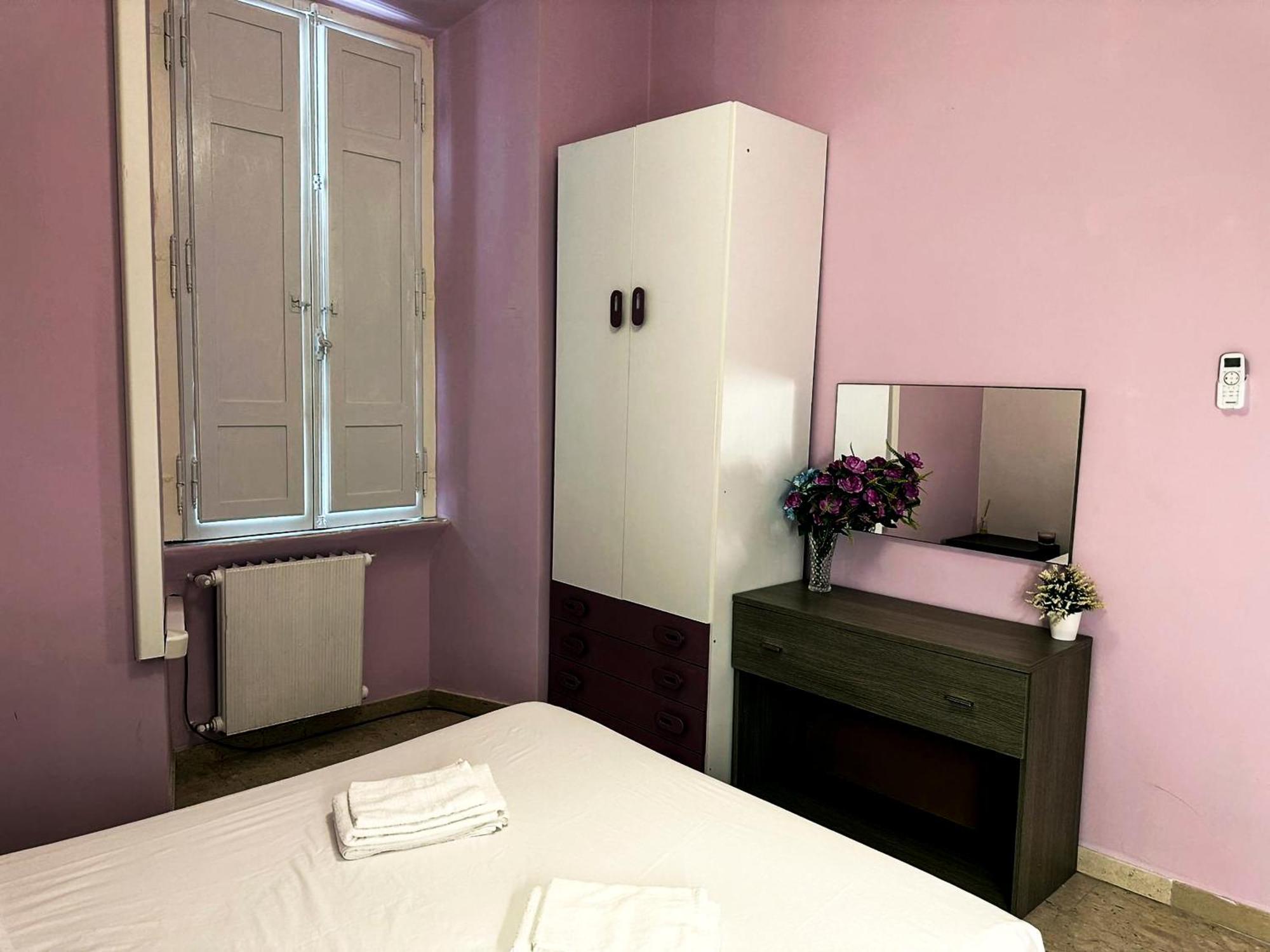 Hostel Sina Rent
