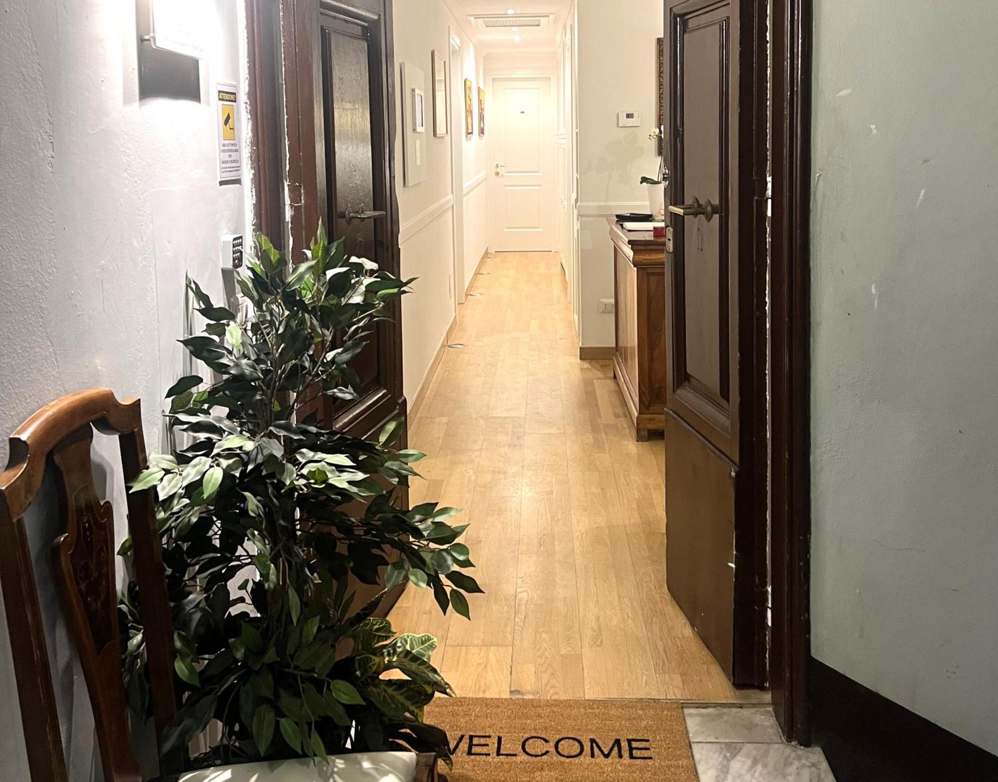 Interno * Roma