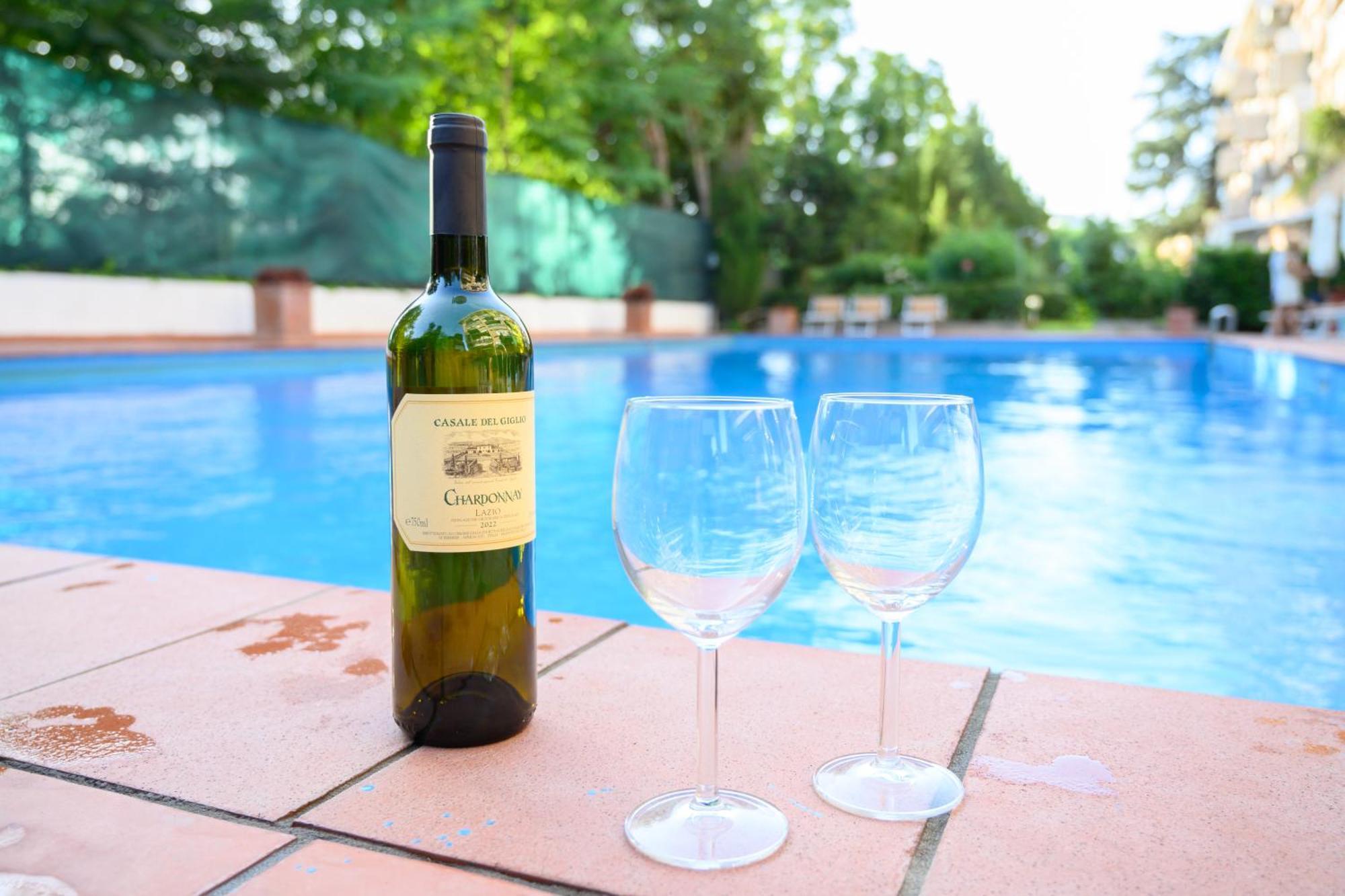 Apartment Laura Sweet Con Piscina *