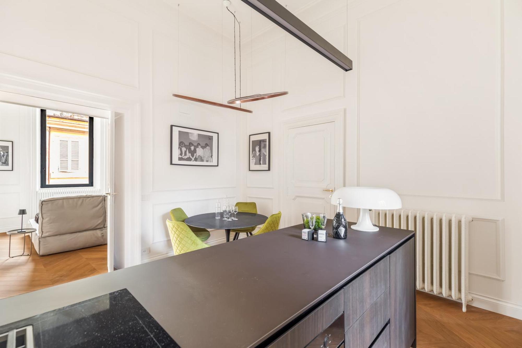 Charm And Elegance By The Spanish Steps Appartement
