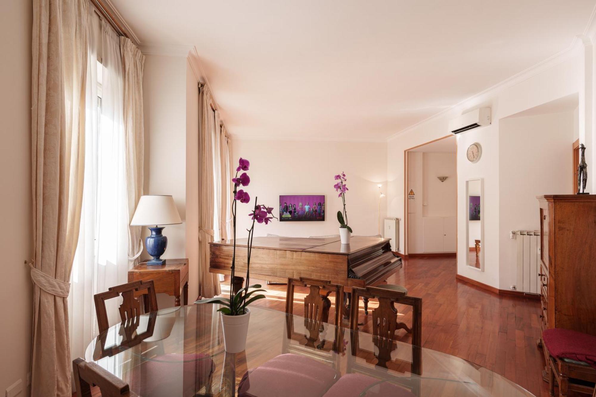 Apartment Seven Elegant Parioli Rome