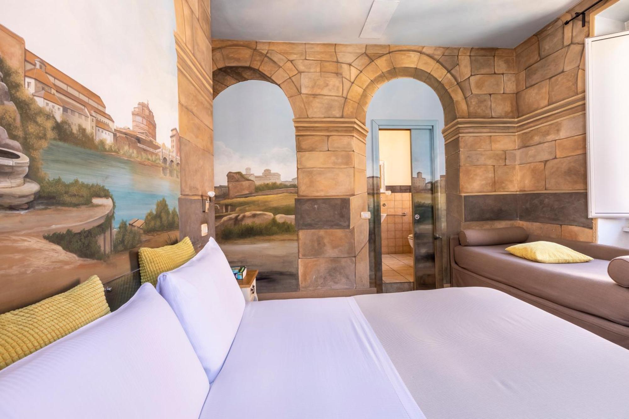 Trastevere 3* Rome