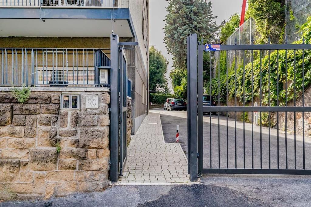 Appartamento Luxury Front Of Cavalieri Hilton *