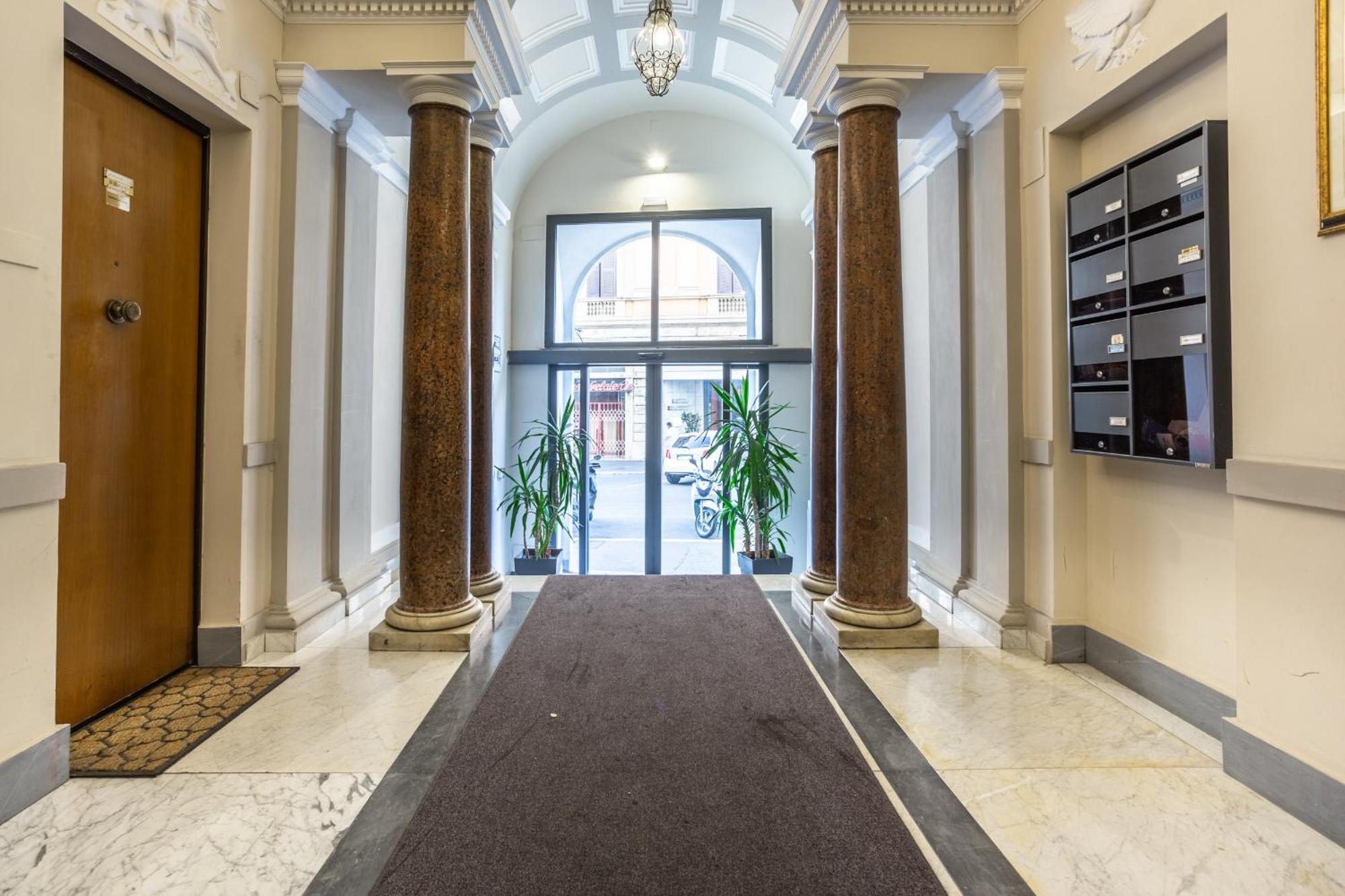 Luxury Opera Gasthuis Rome