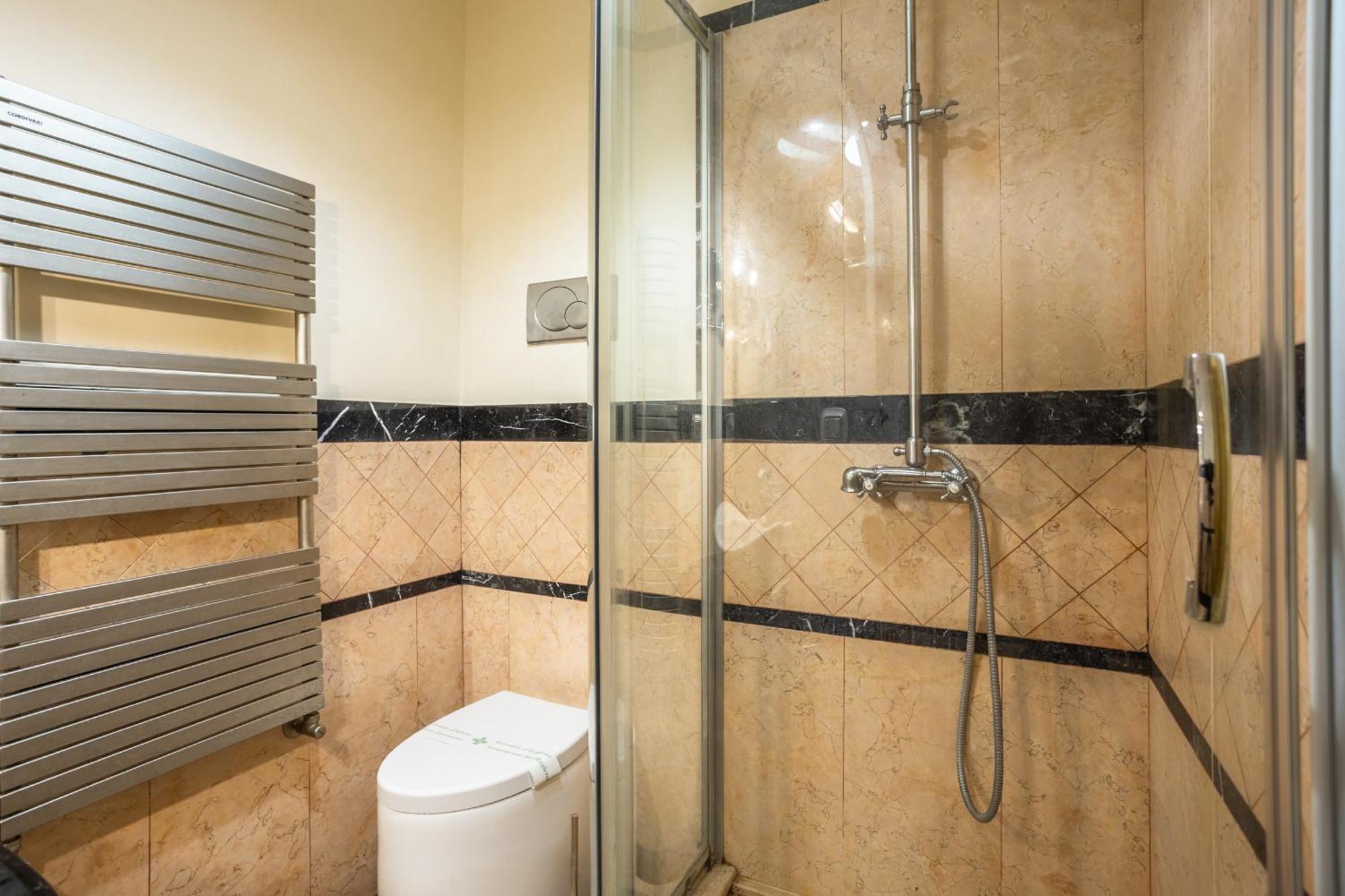 Luxury Opera Guest house Rome