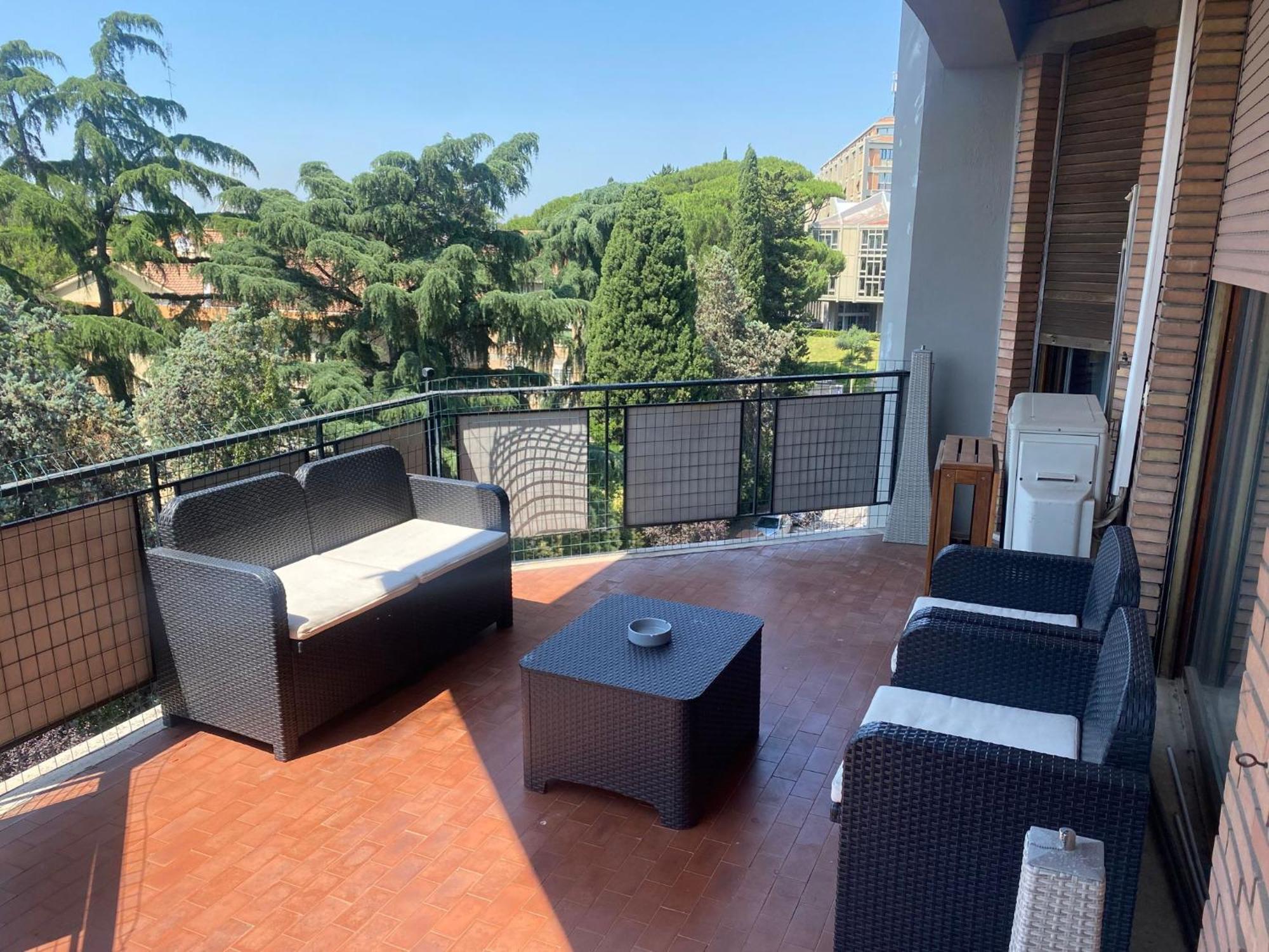 Apartment Eur Centro Lux Con Camino *