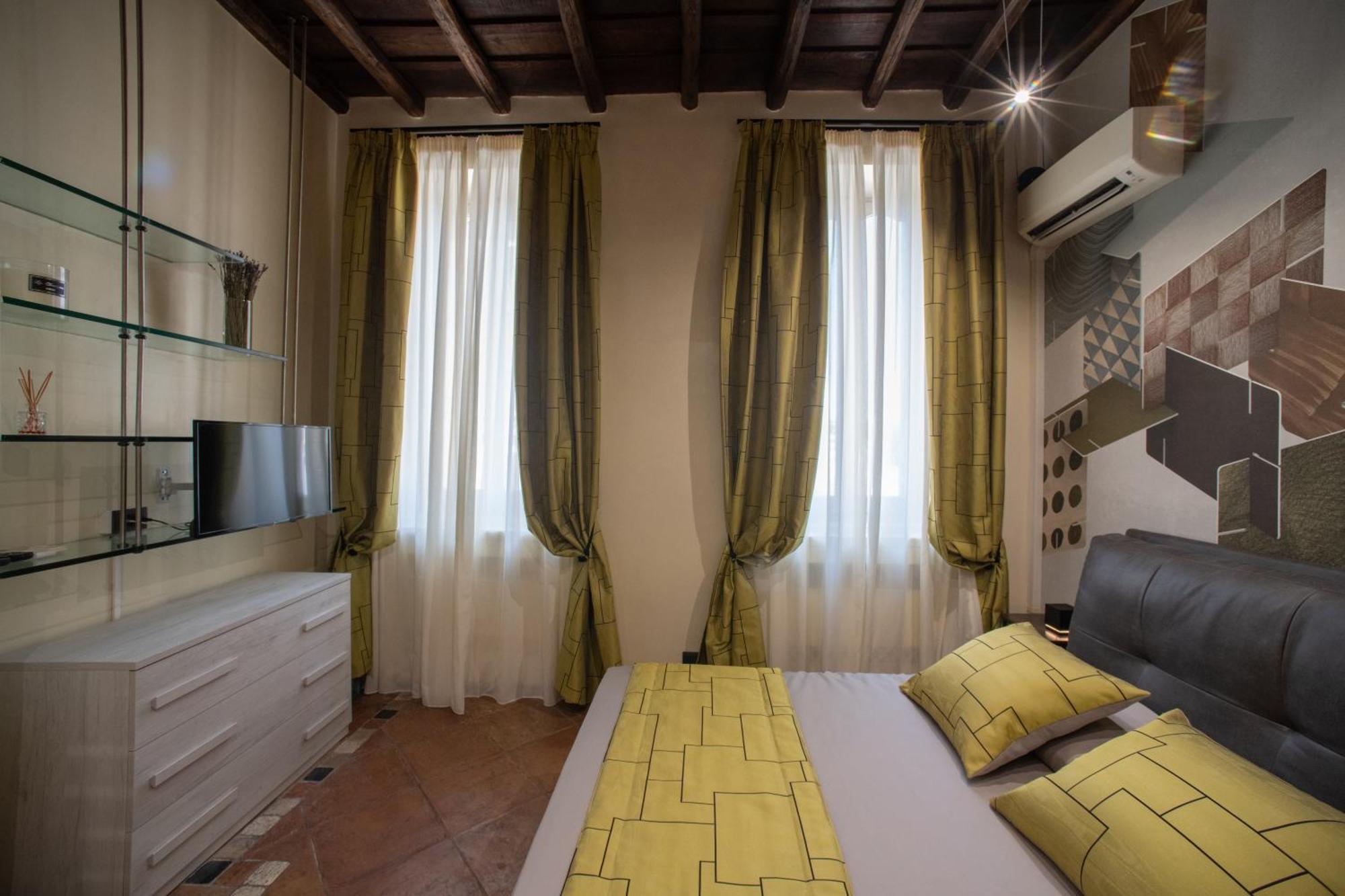 Vittoria House Roma