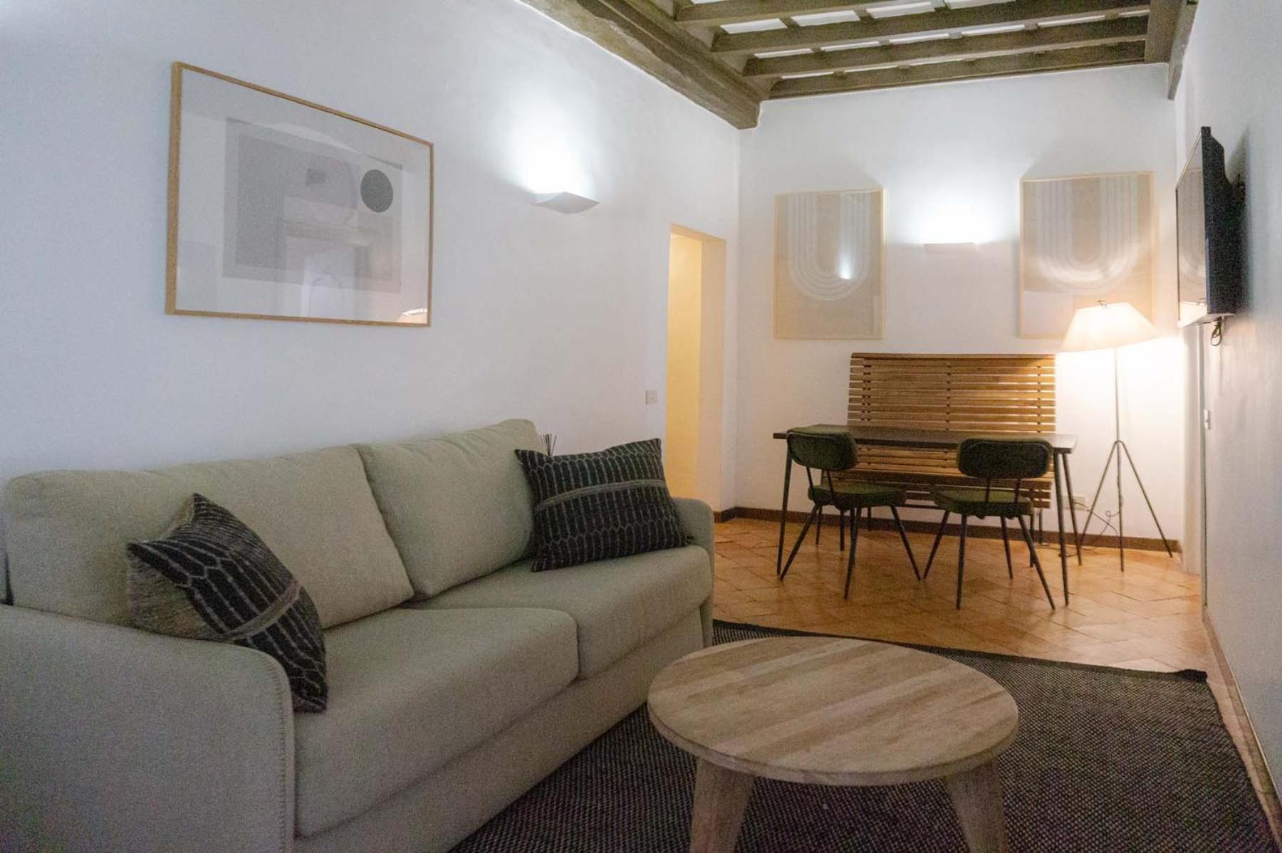Piazza Navona Charming Appartement *