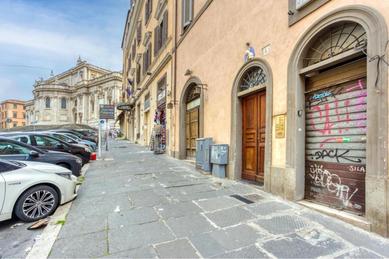 Maggiore 145 With Private Garden - Rione Monti Roma
