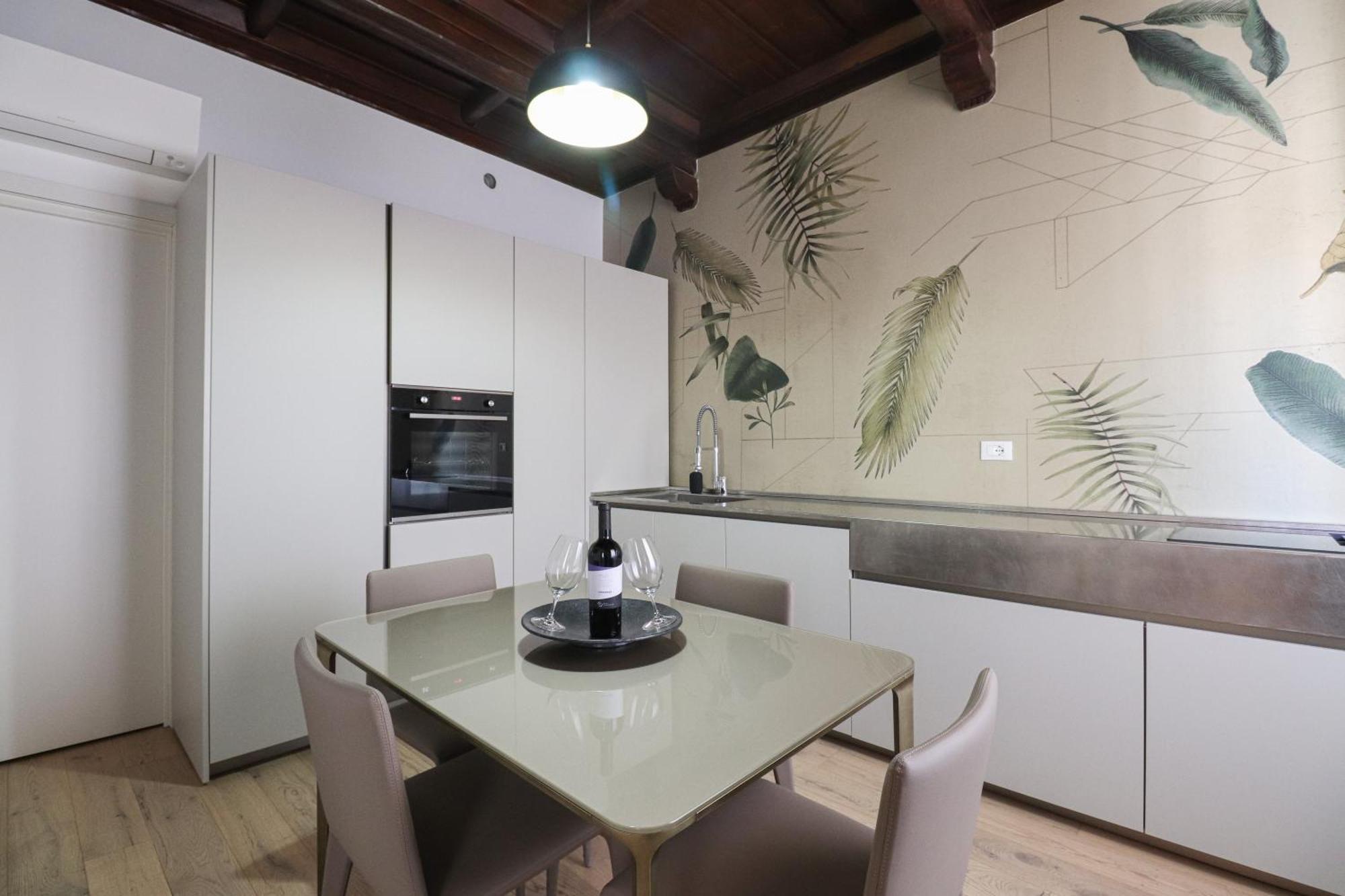 We - Frattina14 - Piazza Di Spagna Apartment