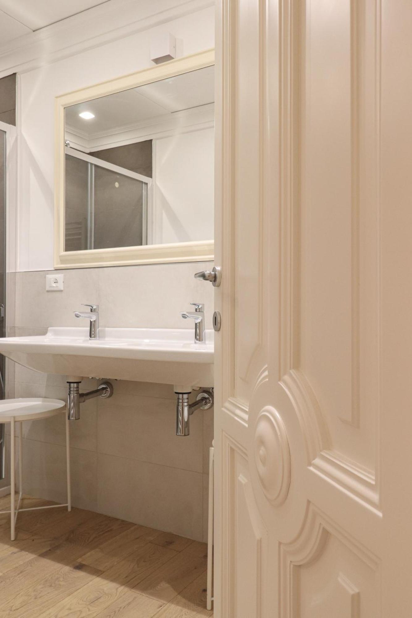 We - Frattina14 - Piazza Di Spagna Apartment Rome