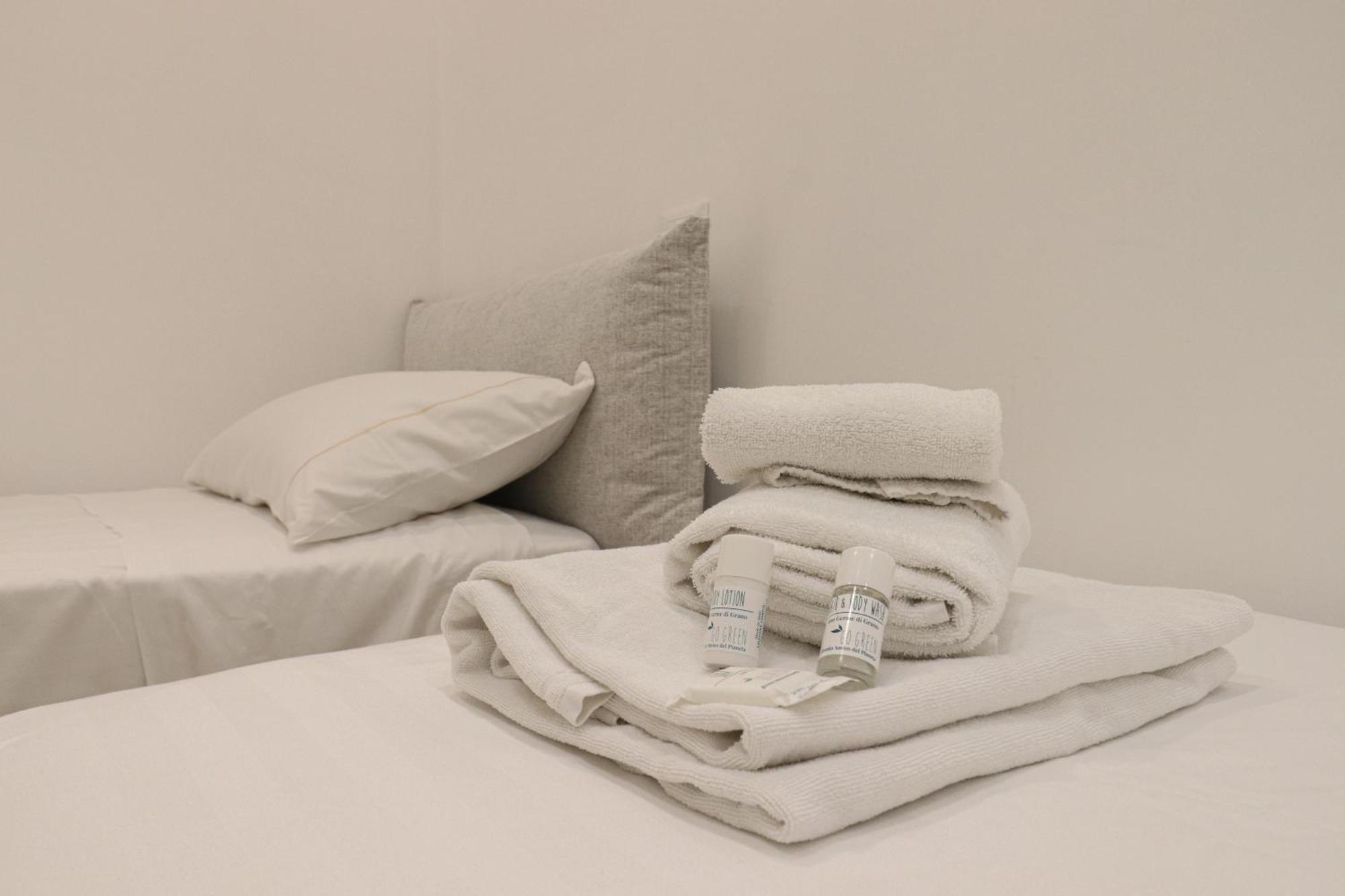 We - Frattina14 - Piazza Di Spagna Apartment Rome