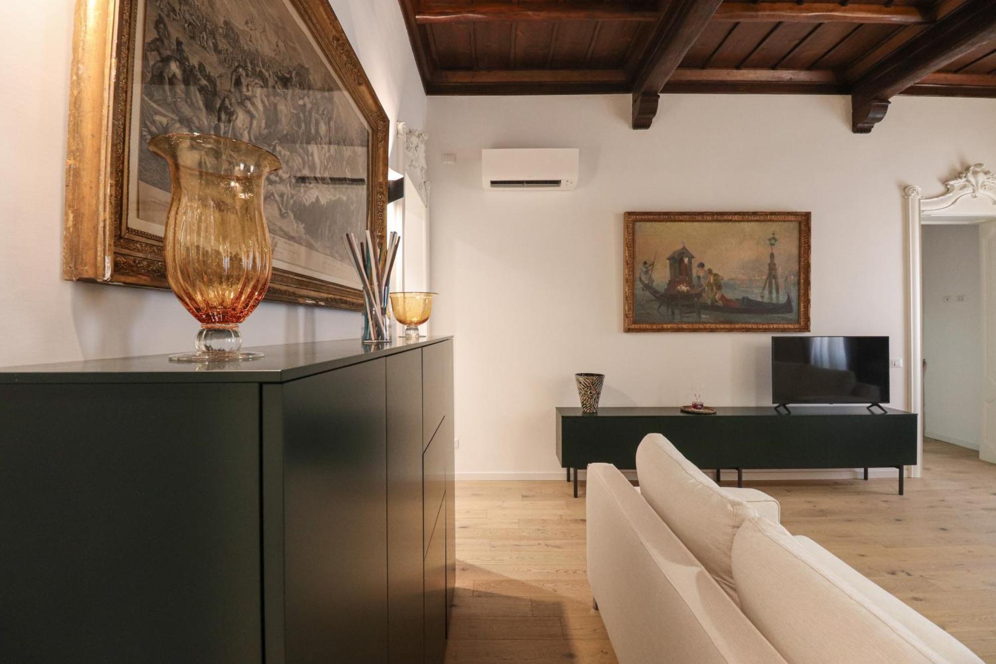 We - Frattina14 - Piazza Di Spagna Apartment