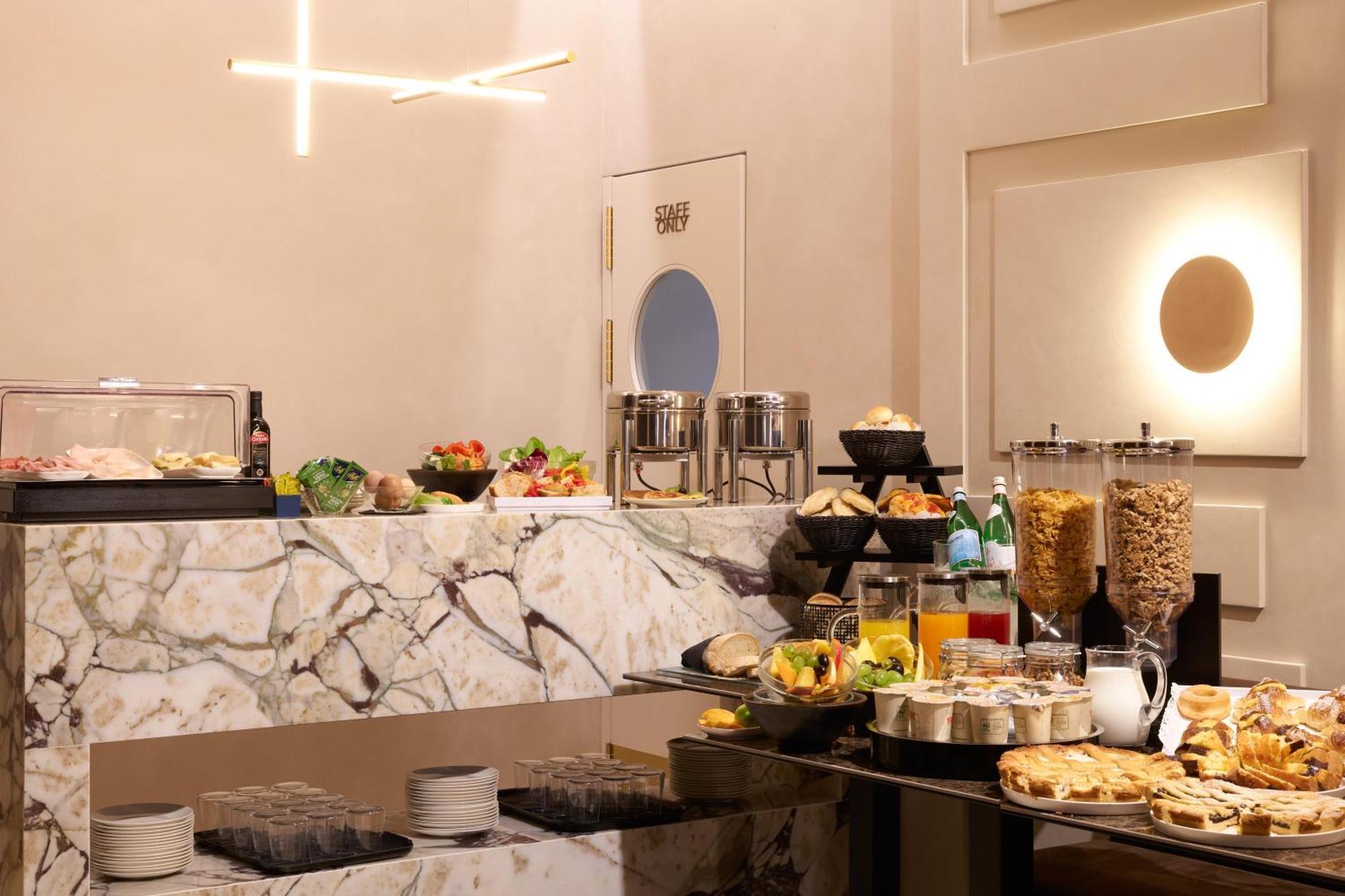 Borghese Contemporary 4*