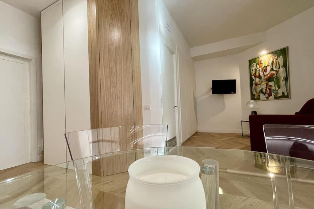 Apartment Short Rent Luxury Flat - Via Veneto *