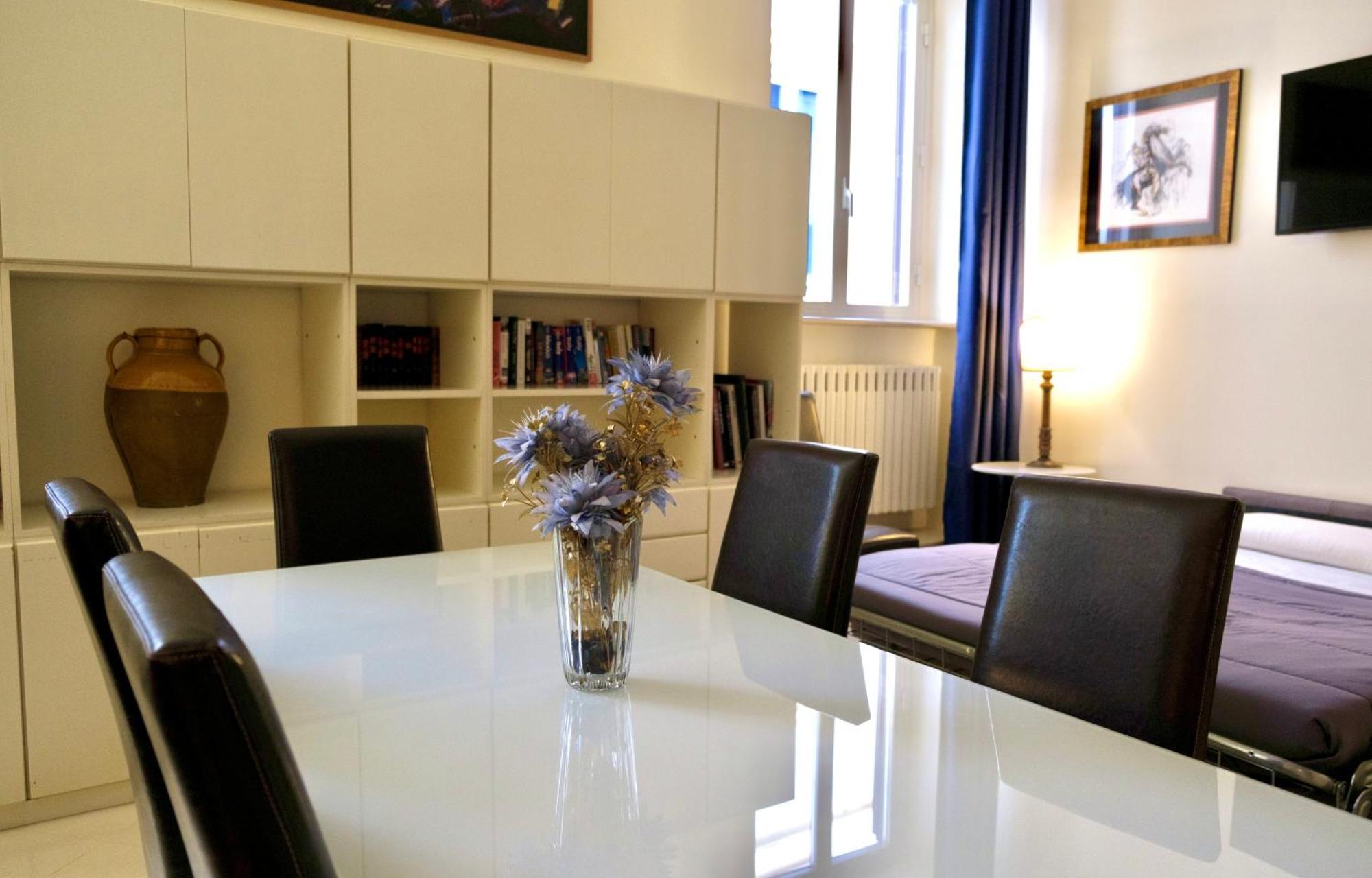Appartement In Pieno Centro - Lily's House *
