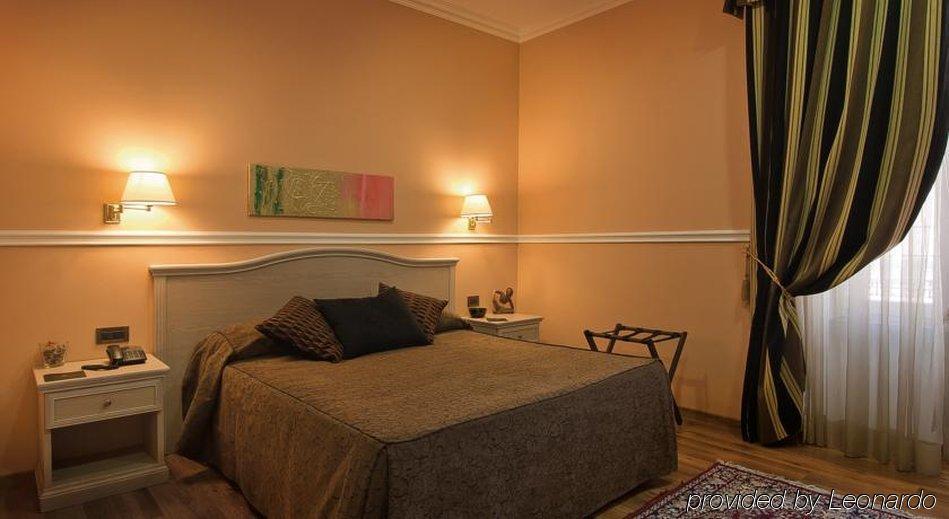 Papavistarelais 3* Rome