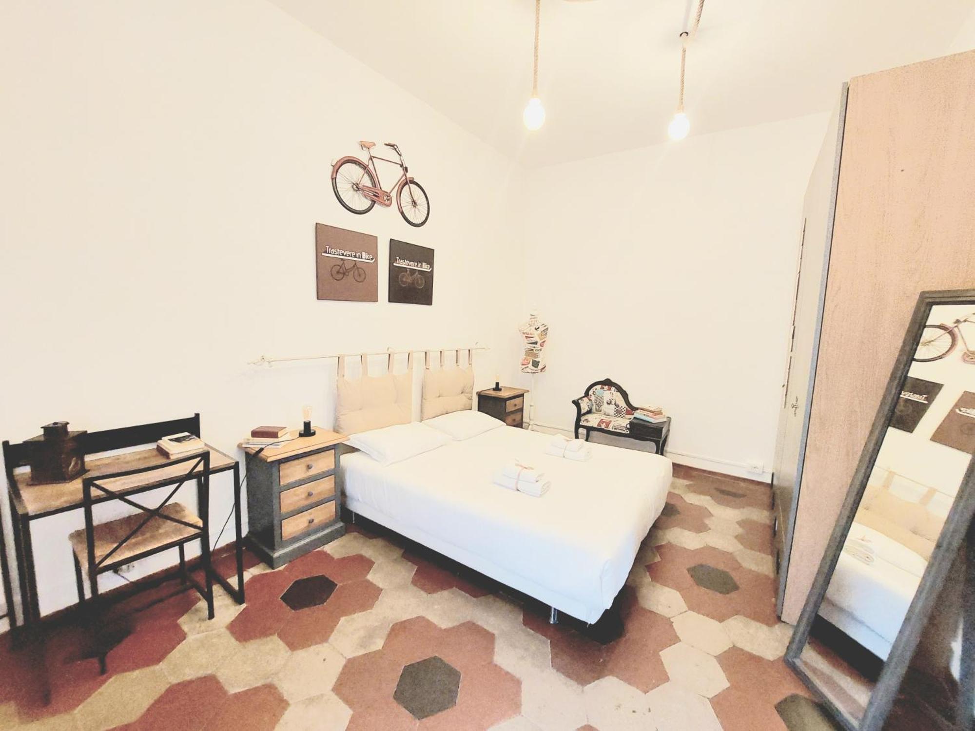 Trastevere In Bike - Con Wi-fi E Ac Apartamento Roma
