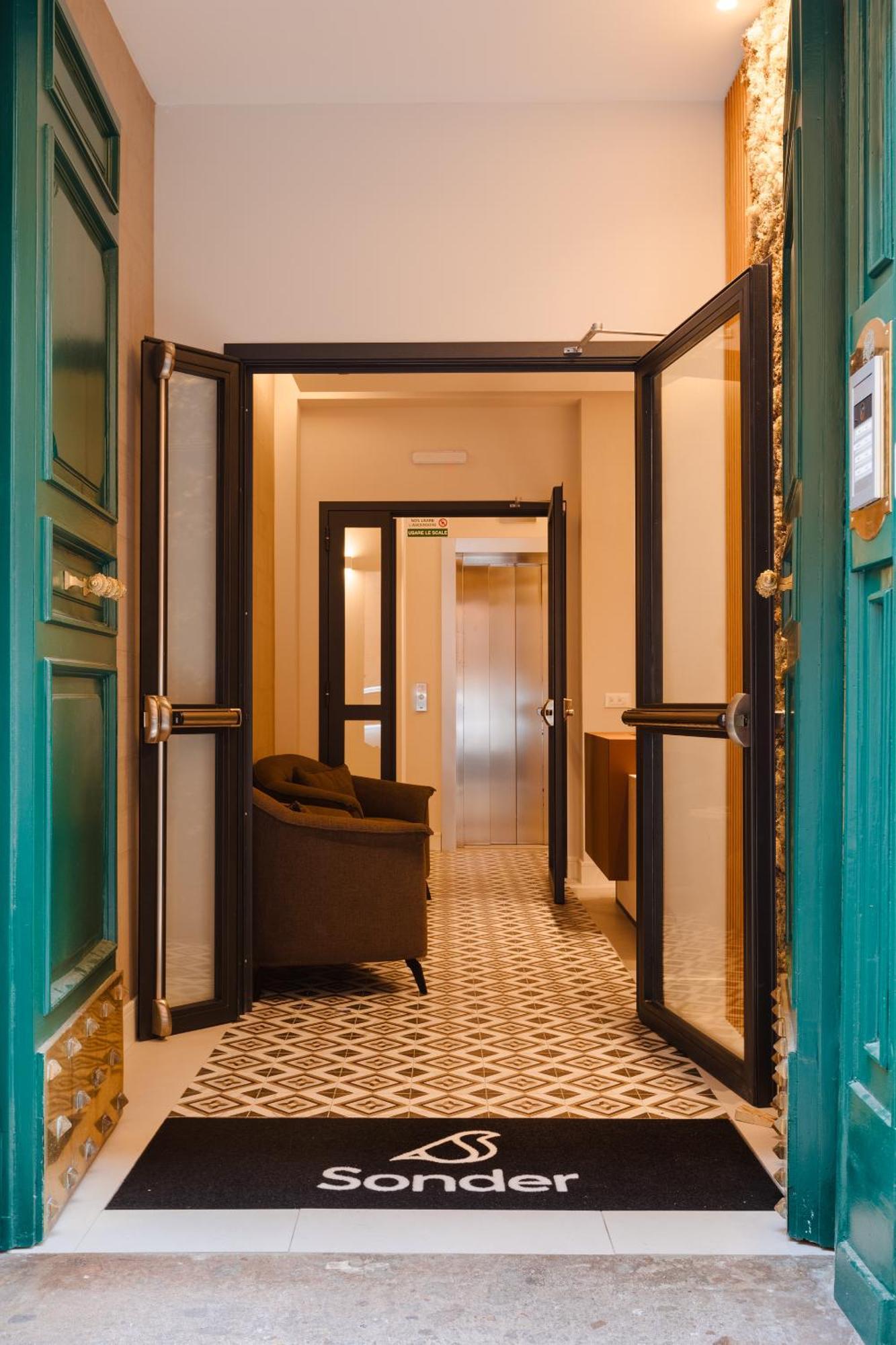 Aparthotel Sonder Antinoo