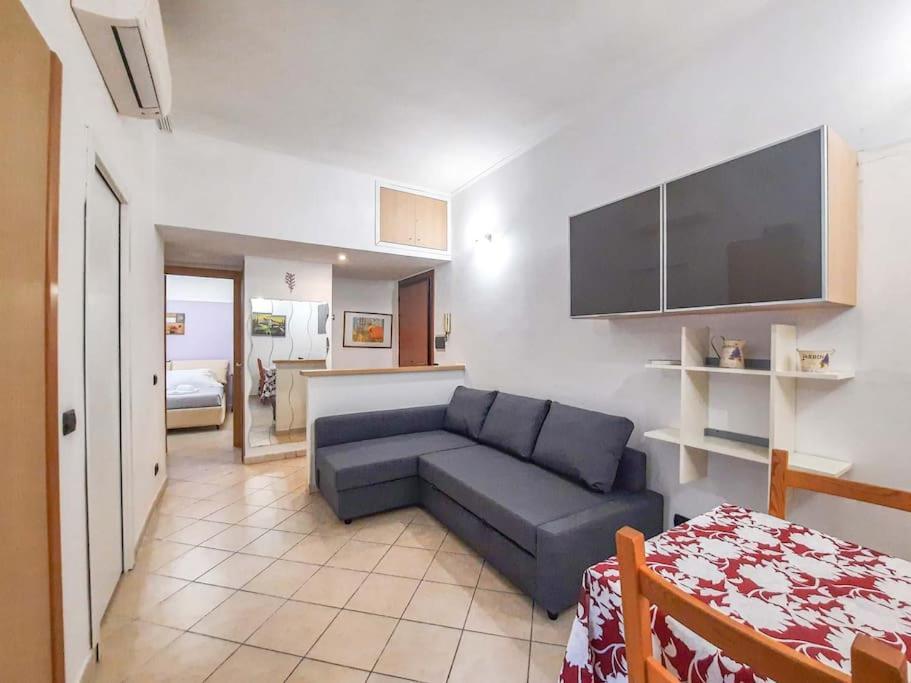 Cipro Nuovissimo Posizione Strategica Appartement
